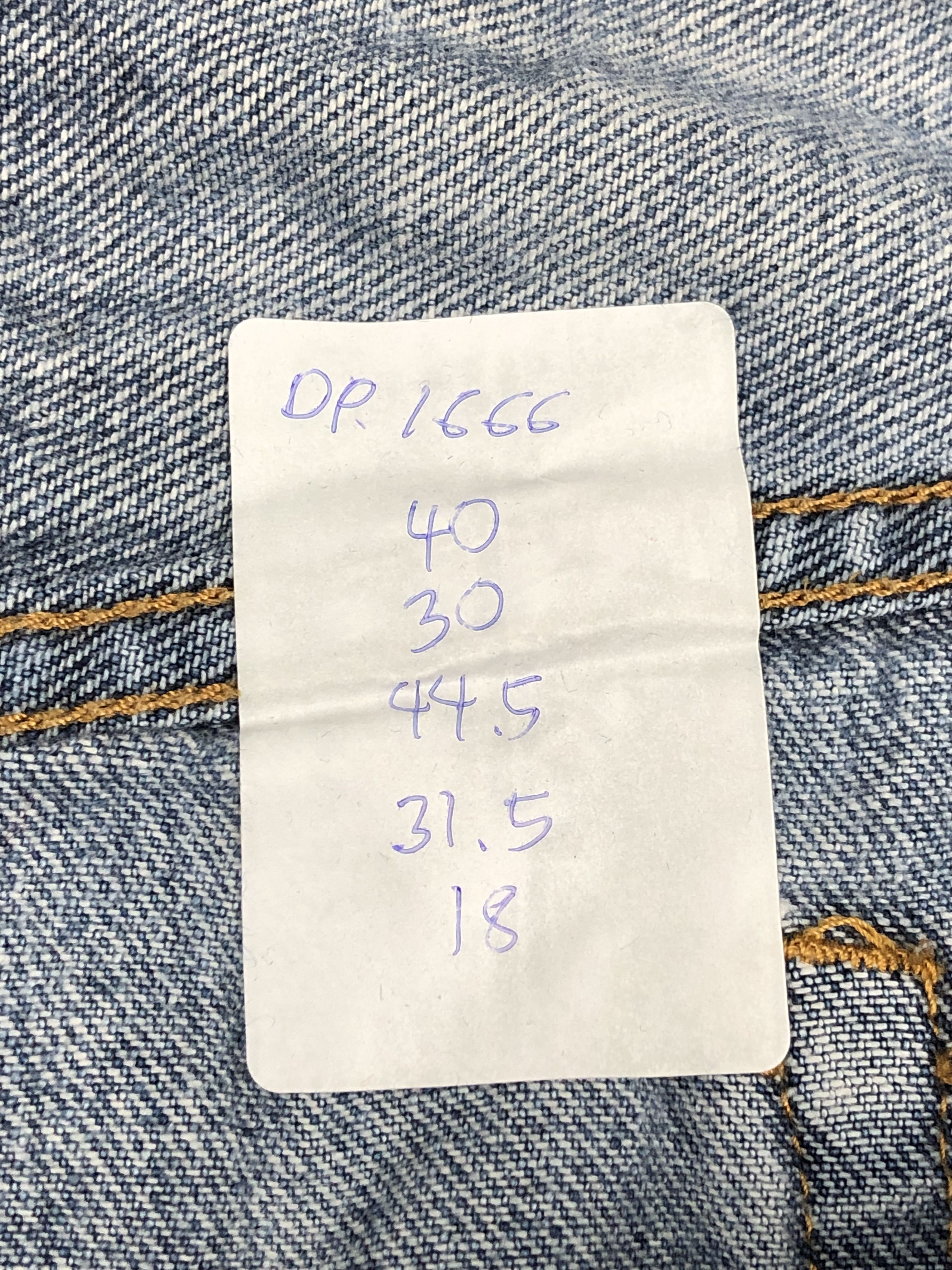 Levi's Vintage Levis 560 Light Blue Jeans DP1666 Size US 40 / EU 56 - 16 Thumbnail