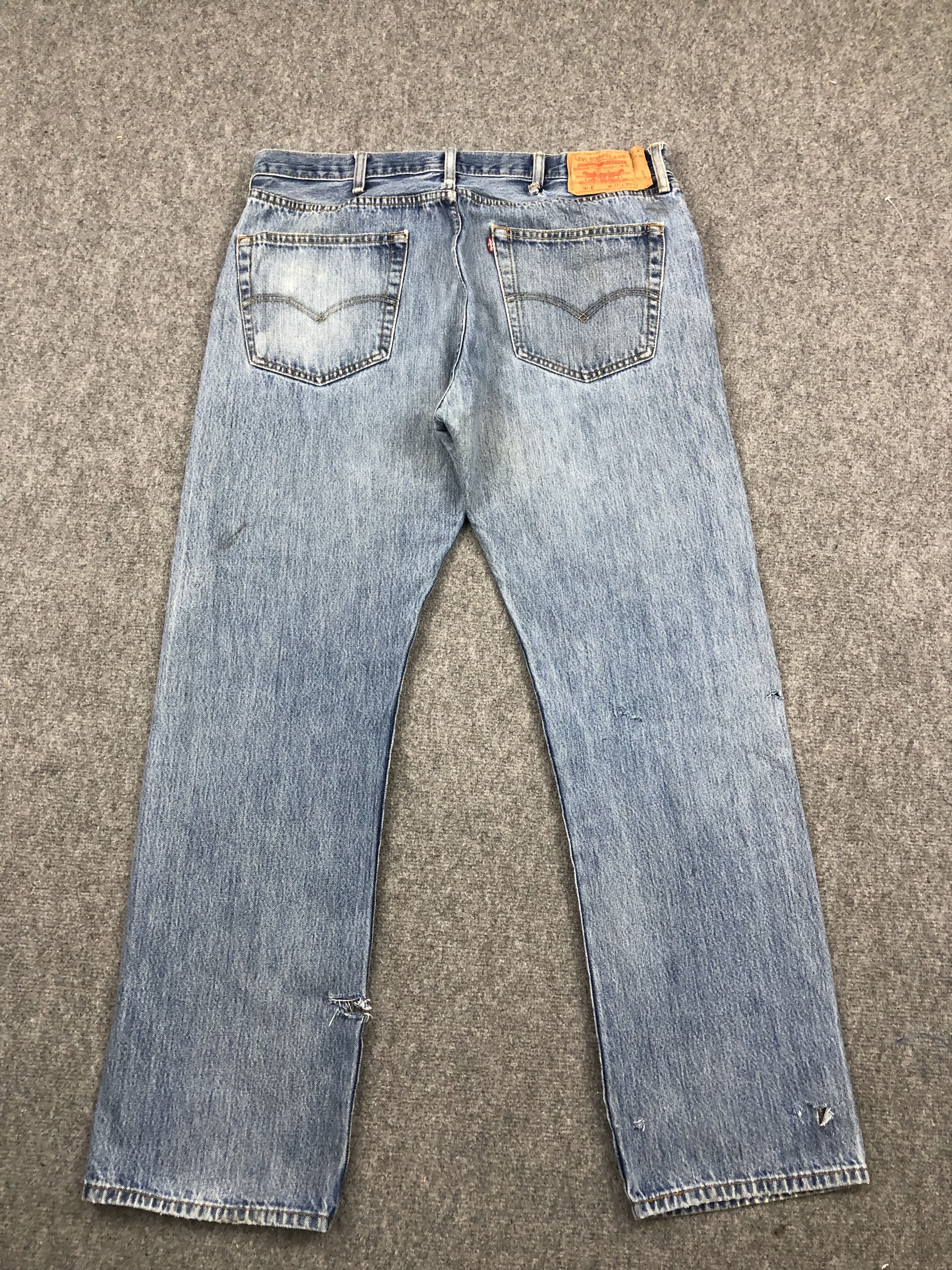 Levi's Vintage Levis 501 Light Blue Jeans DP1664 Size US 38 / EU 54 - 3 Thumbnail