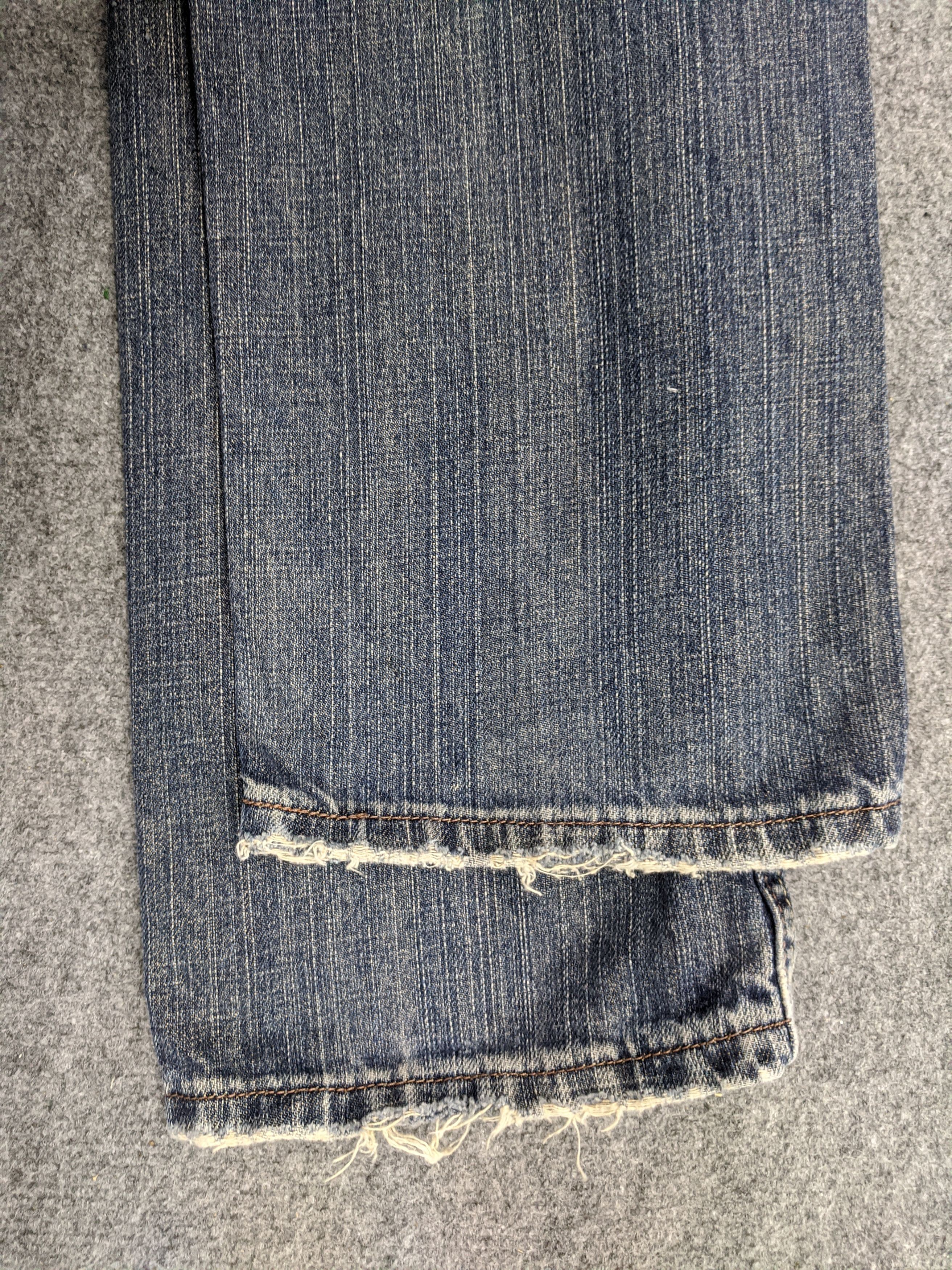 Levi's Vintage Levis 514 Jeans Lightwash DP0754 Size US 31 - 15 Thumbnail