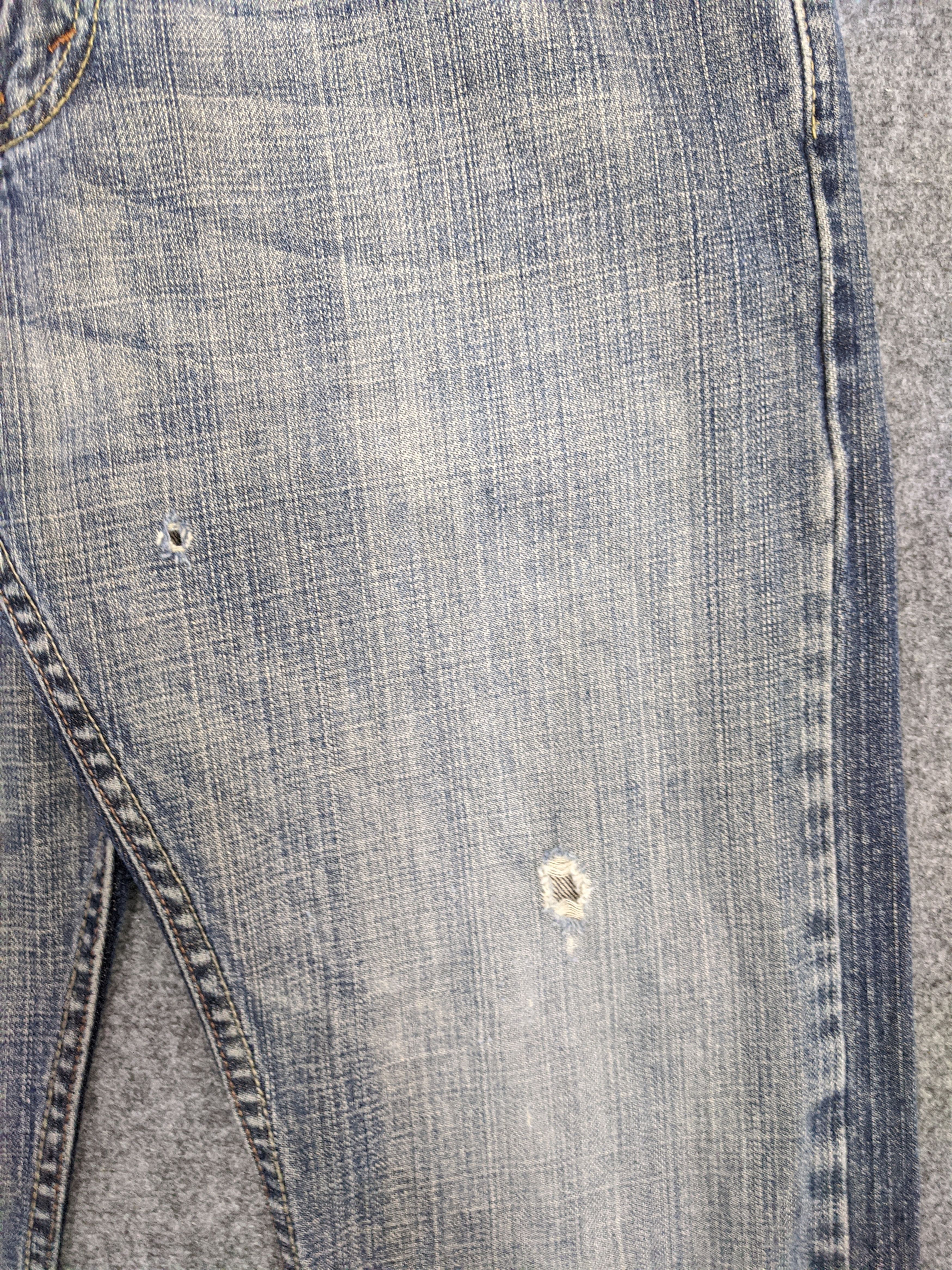 Levi's Vintage Levis 514 Jeans Lightwash DP0754 Size US 31 - 10 Thumbnail