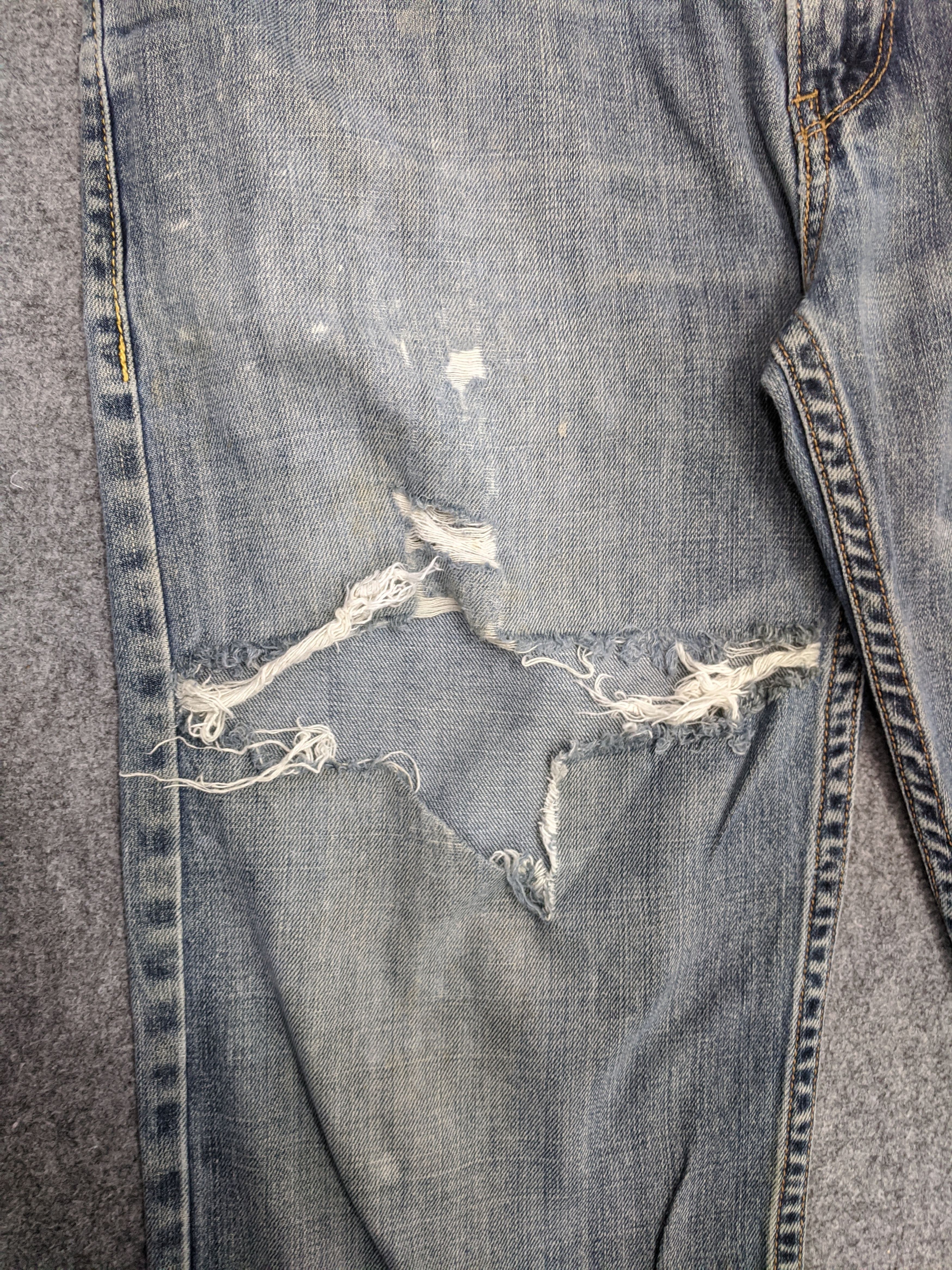 Levi's Vintage Levis Jeans DP0776 Size US 37 - 12 Thumbnail