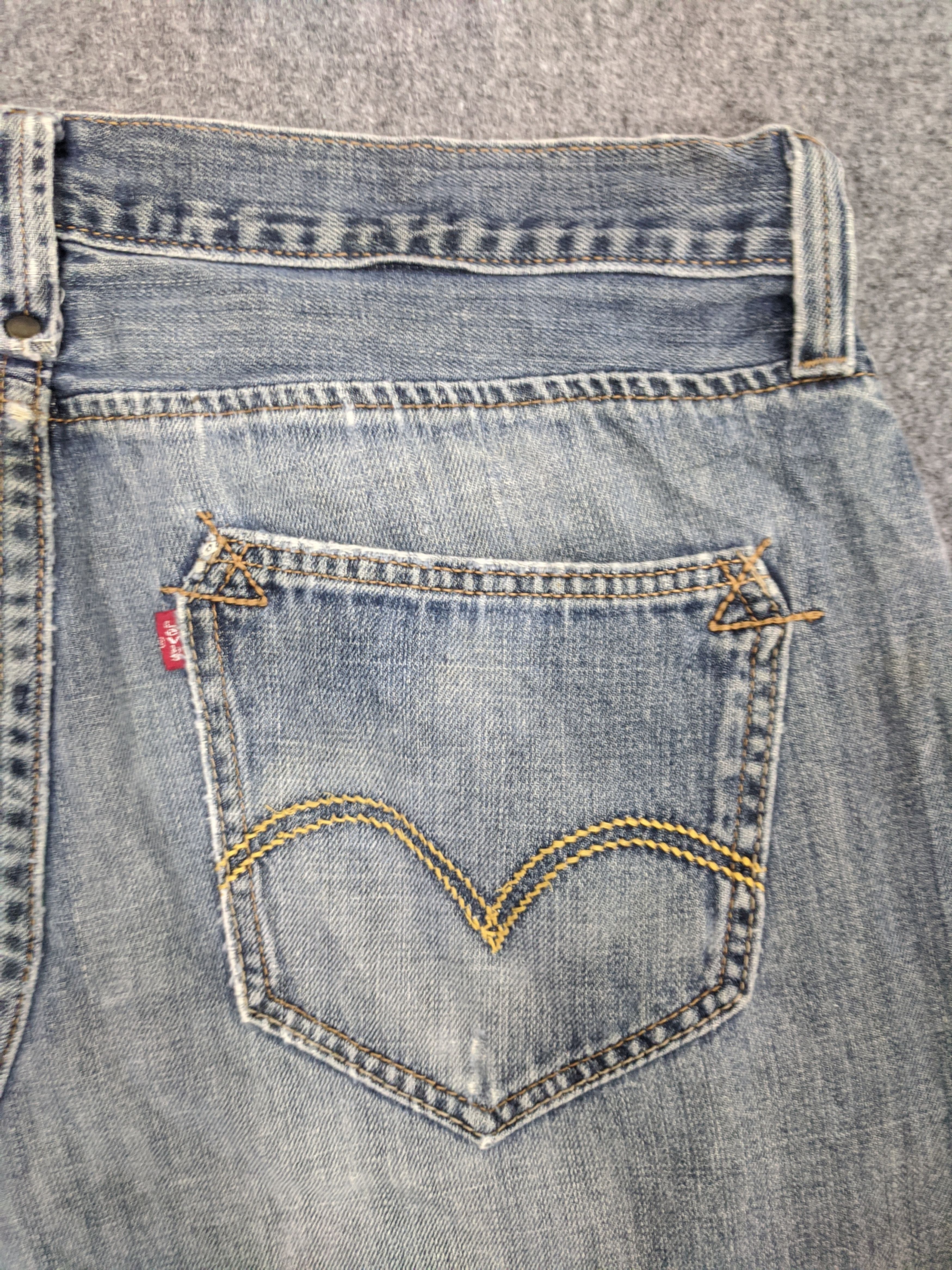 Levi's Vintage Levis Jeans DP0776 Size US 37 - 13 Thumbnail