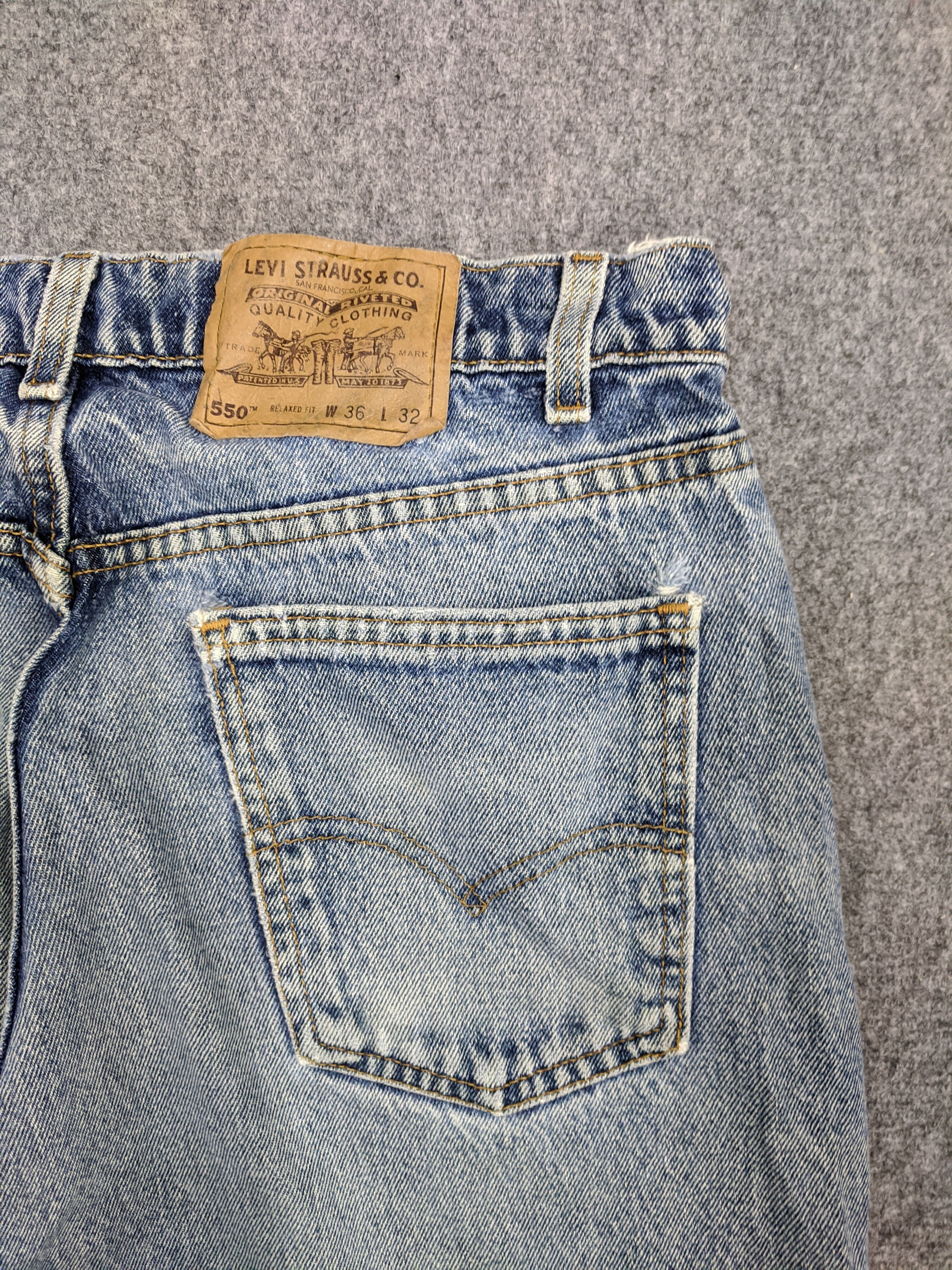 Levi's 90s Vintage Levis 550 Jeans DP0787 Size US 35 - 12 Thumbnail
