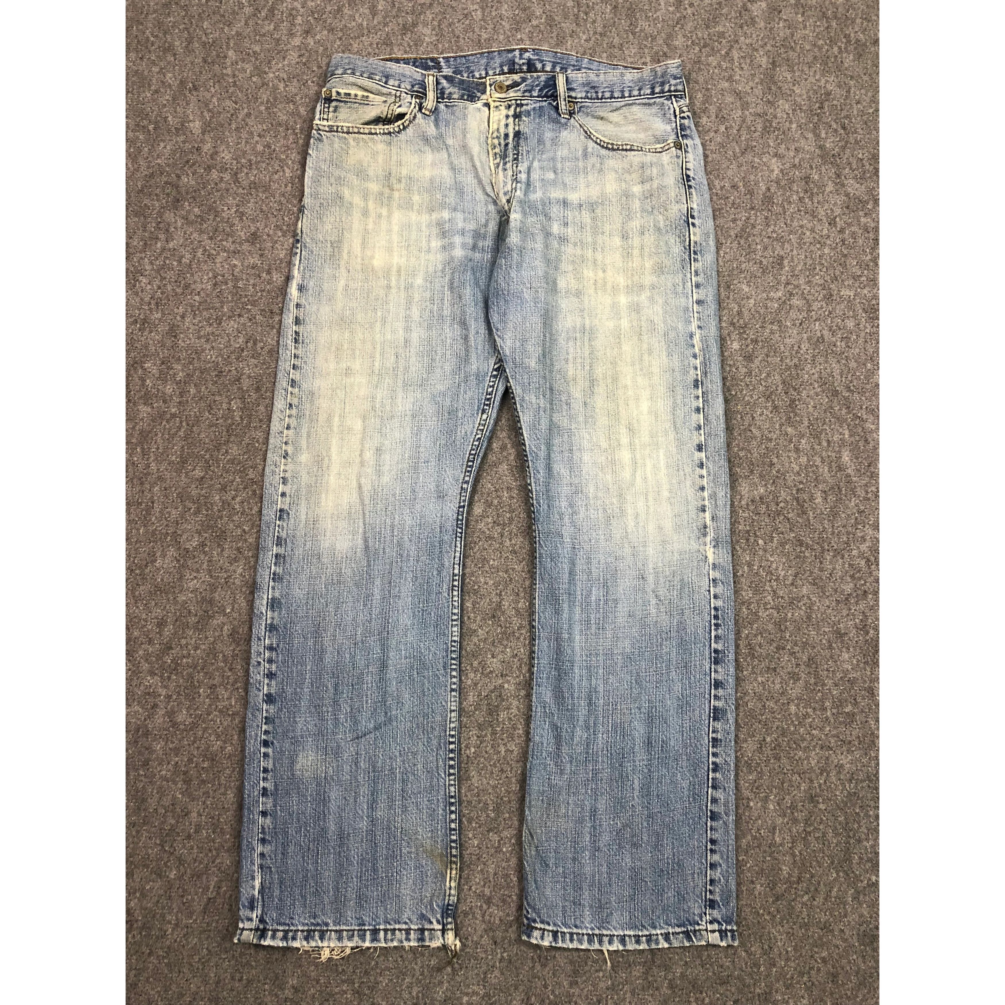 Levi's Vintage Levis 514 Lightwash Jeans DP0573 Size US 37 - 1 Thumbnail