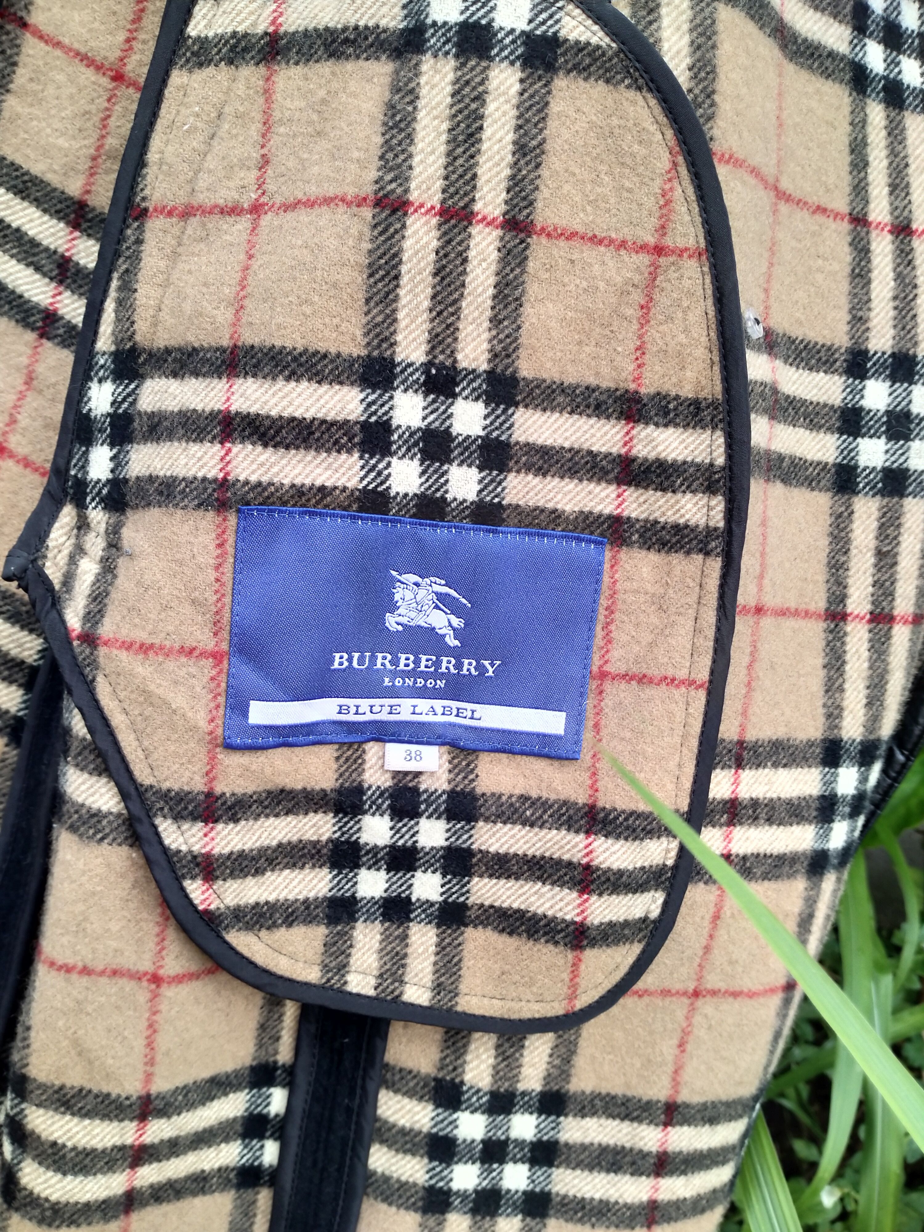 Burberry BURBERRY LONDON NOVA CHECK BLUE LABEL WOOL JACKET Size US M / EU 48-50 / 2 - 6 Thumbnail