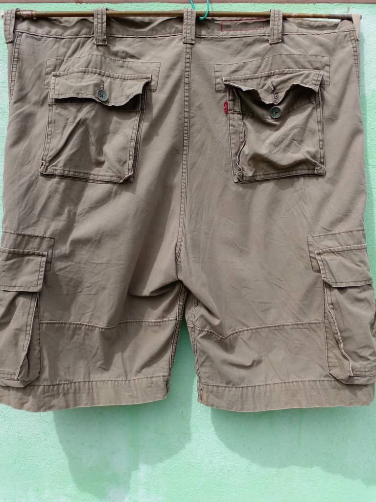 Levi's CARGO LEVIS. (CJ5) Size US 42 / EU 58 - 2 Thumbnail