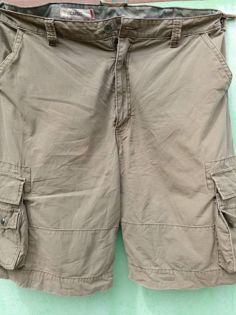 Levi's CARGO LEVIS. (CJ5) Size US 42 / EU 58 - 1 Thumbnail