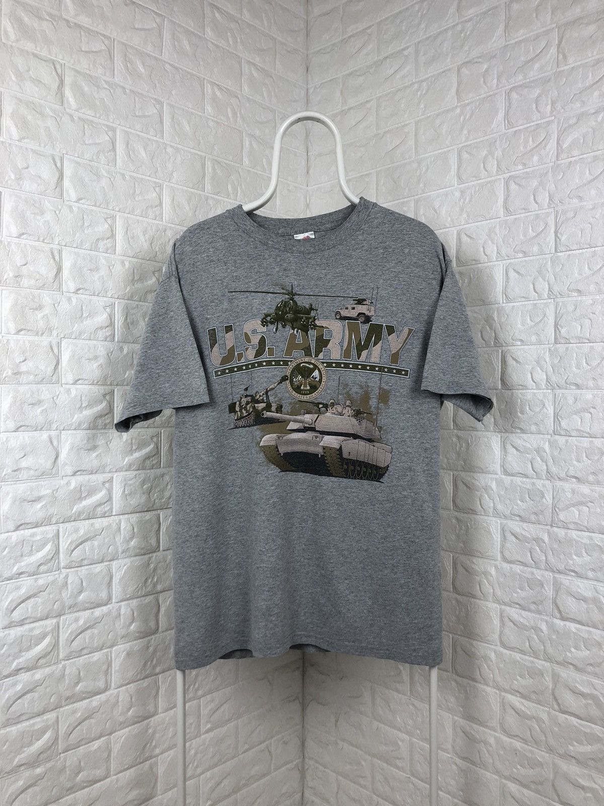 Fruit Of The Loom × Vintage Vintage U.S. Army T shirt Size US L / EU 52-54 / 3 - 1 Thumbnail
