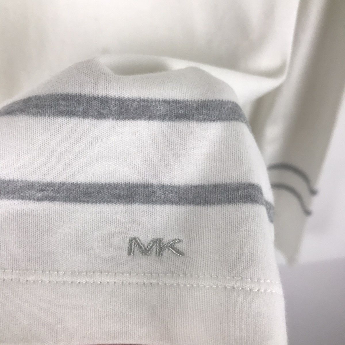 Designer × Michael Kors Michael Kors Medium Size Stripes Colour Long Sleeve Tee Size US M / EU 48-50 / 2 - 2 Thumbnail
