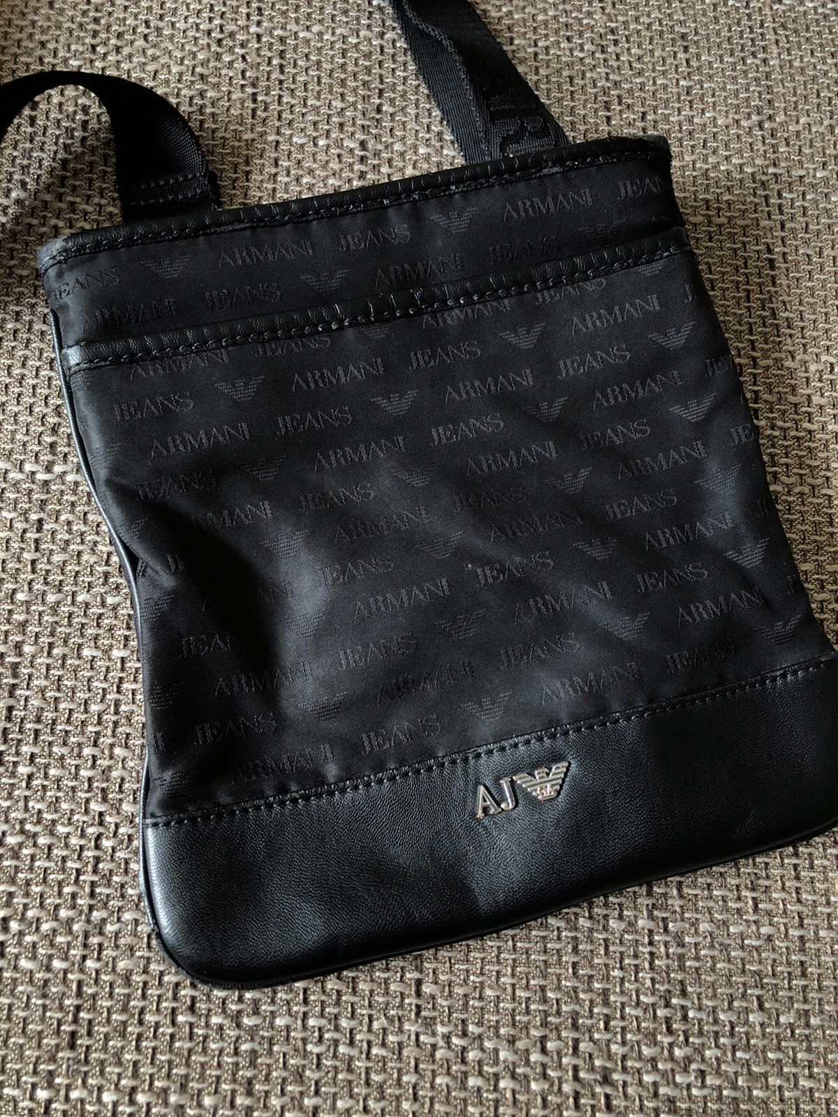 Old armani pouch hotsell