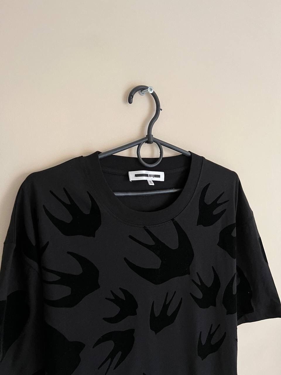 Alexander McQueen MCQ by Alexander McQueen Swallows Print t shirt Size US M / EU 48-50 / 2 - 3 Thumbnail