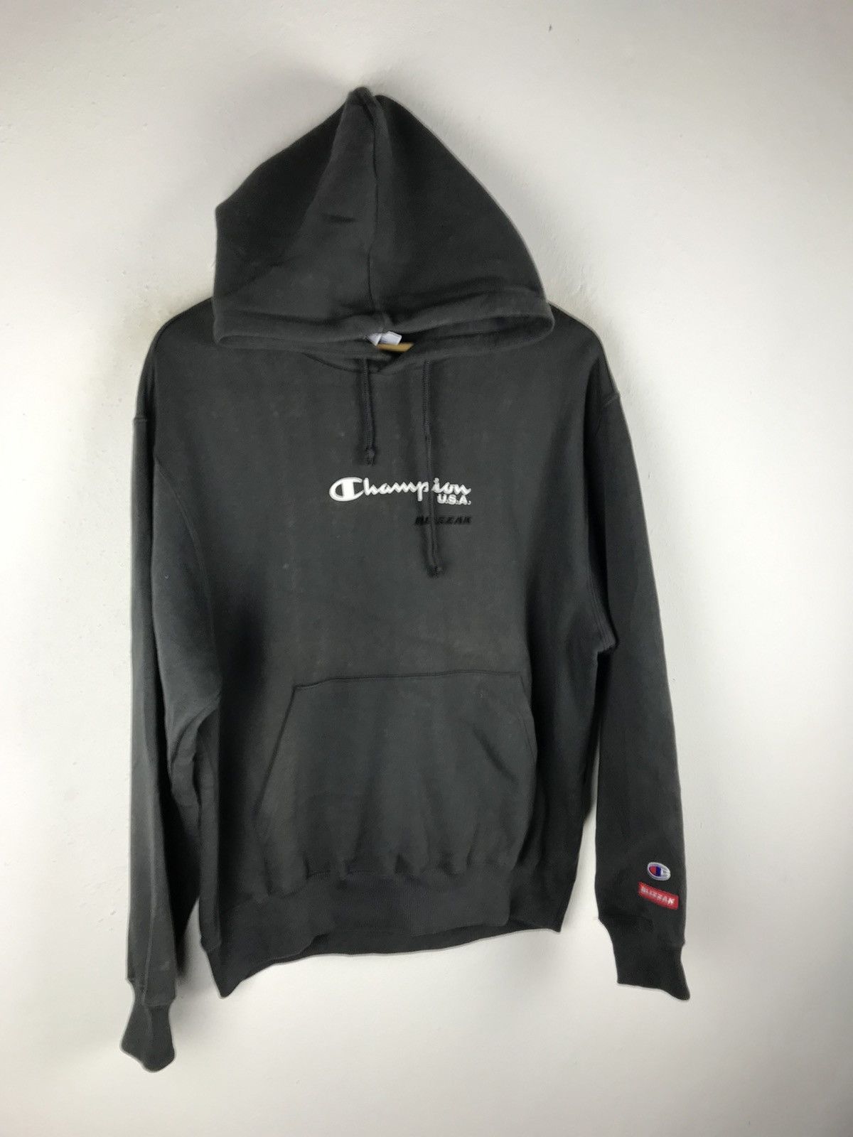 Champion 🔥SALE🔥CHAMPION X BLIZZAK HOODIES Size US L / EU 52-54 / 3 - 4 Thumbnail