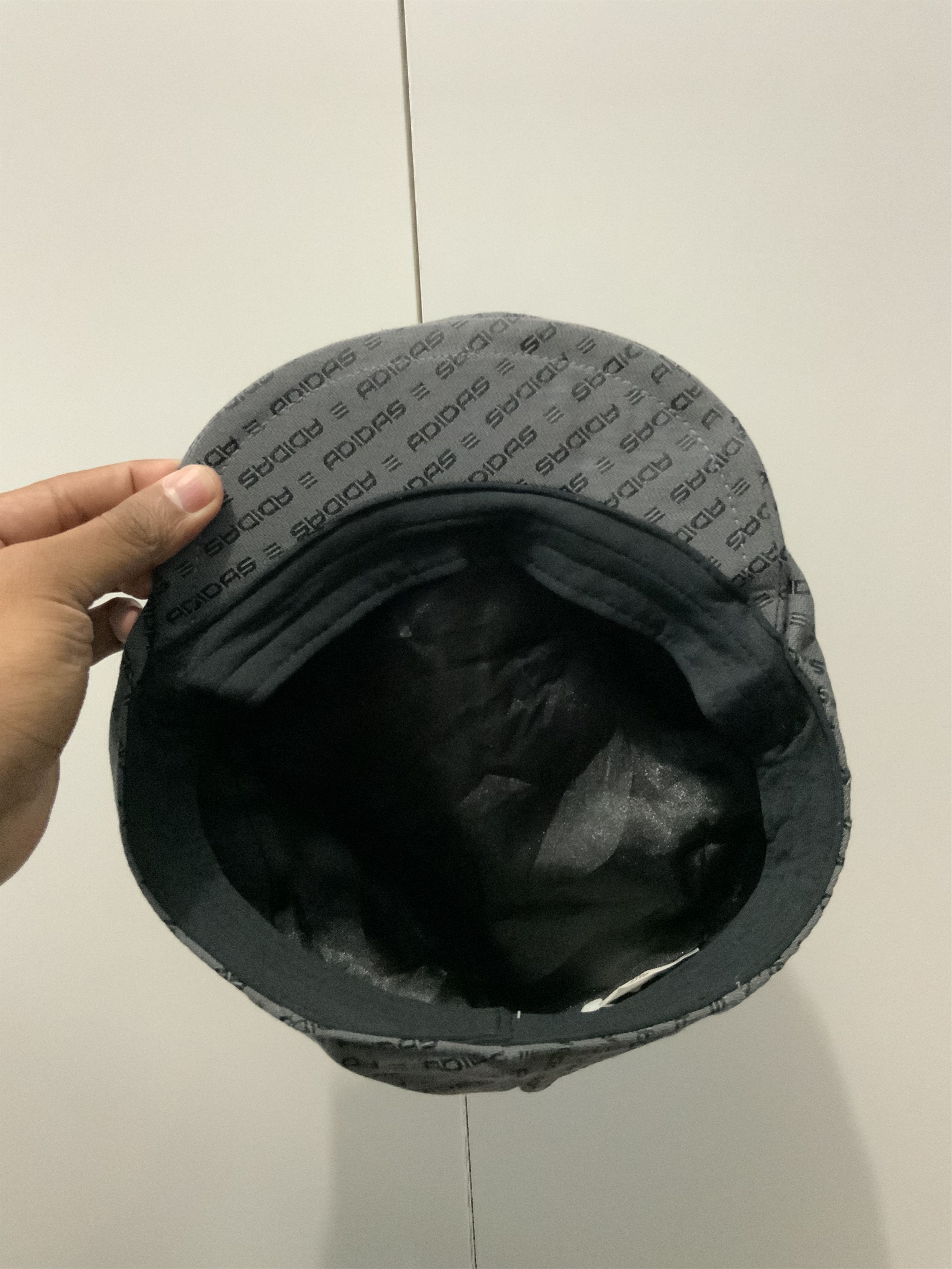 Adidas Adidas Monogram Baretta Retro Flat Hat Size ONE SIZE - 8 Thumbnail
