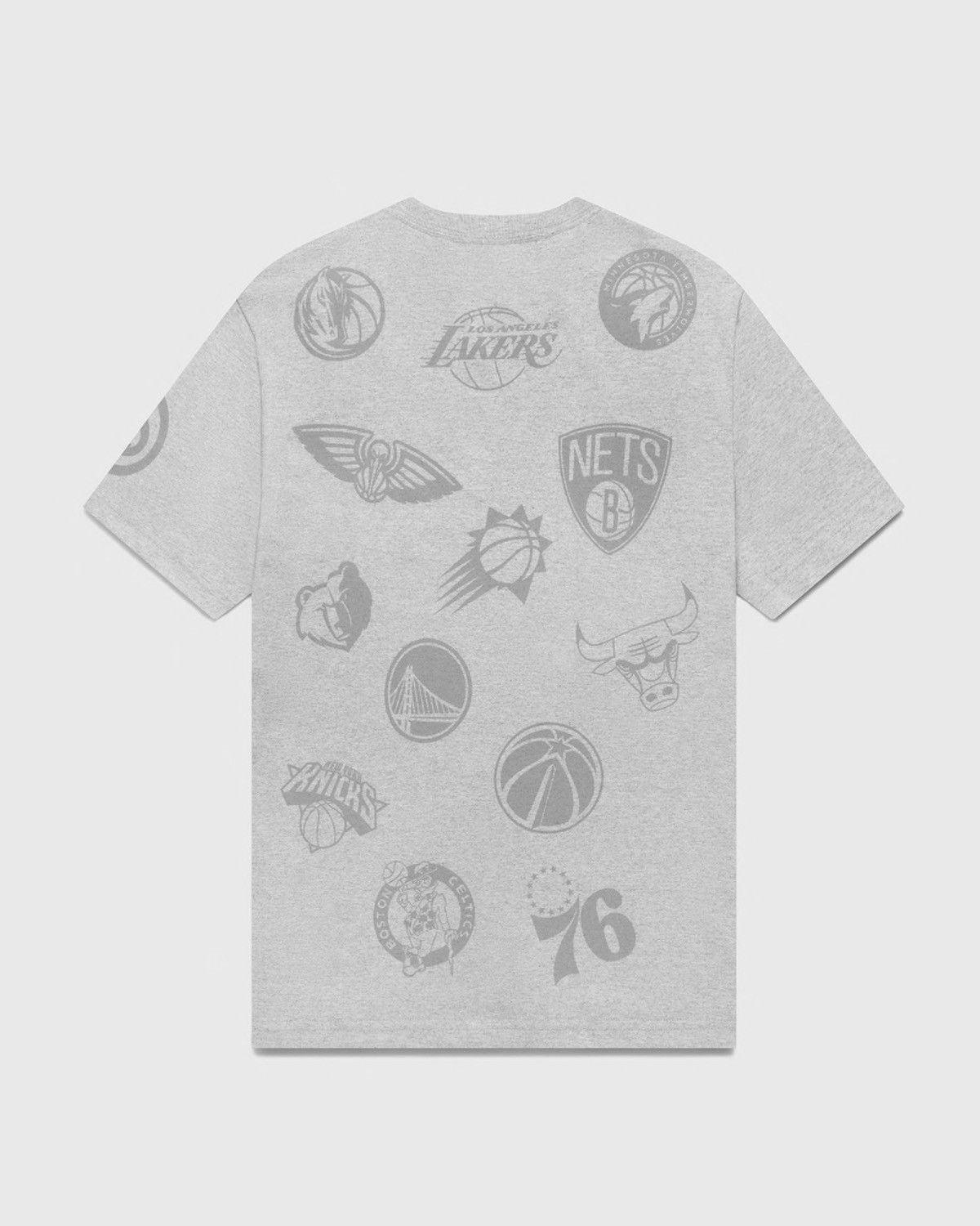 Drake OVO X NBA TEAM ICONS OG OWL T-SHIRT TEE 2022 Size US L / EU 52-54 / 3 - 7 Thumbnail