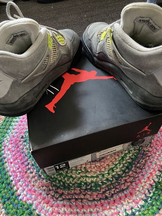 jordan 4 neon size 8