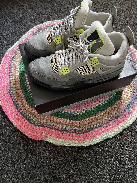 jordan 4 neon size 8