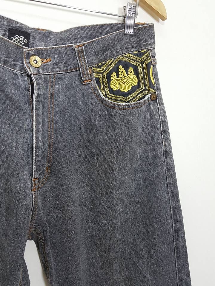 Designer Japanese Logo Symbol of Mon Denim Pants Size US 32 / EU 48 - 3 Thumbnail
