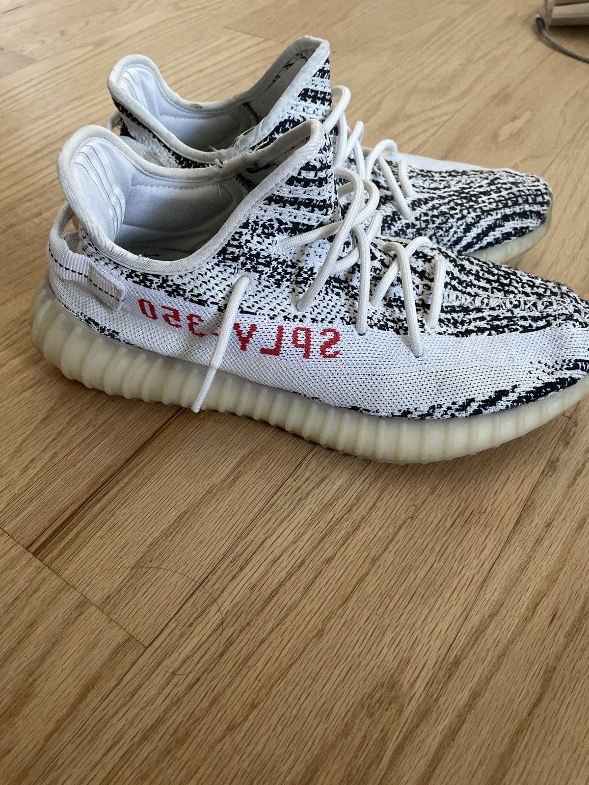 Adidas × Kanye West YEEZY zebra 350 Size US 10 / EU 43 - 5 Thumbnail