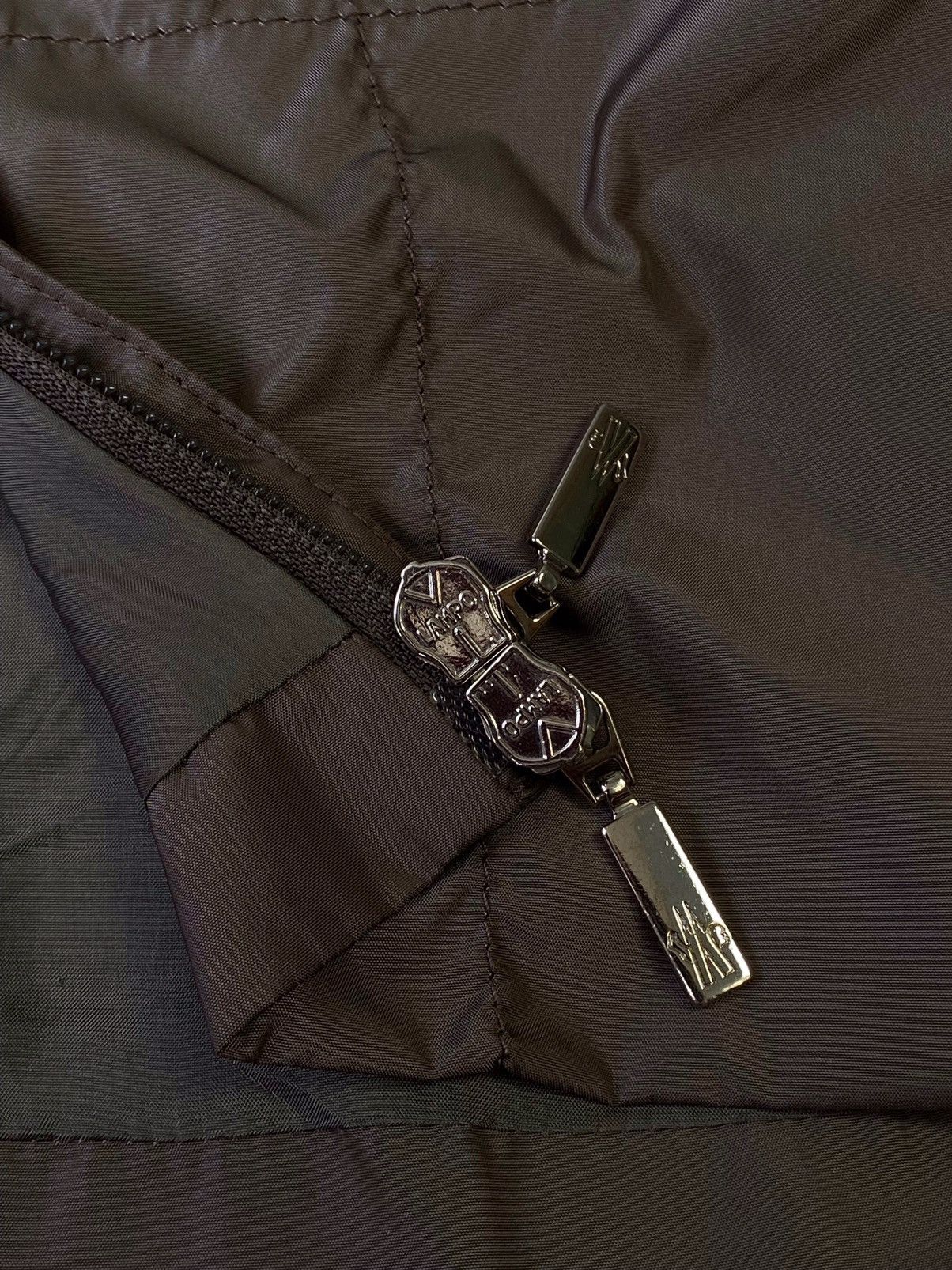 Moncler RARE Vintage Moncler Shimmer Nylon Full Zip Jacket Size M / US 6-8 / IT 42-44 - 5 Thumbnail