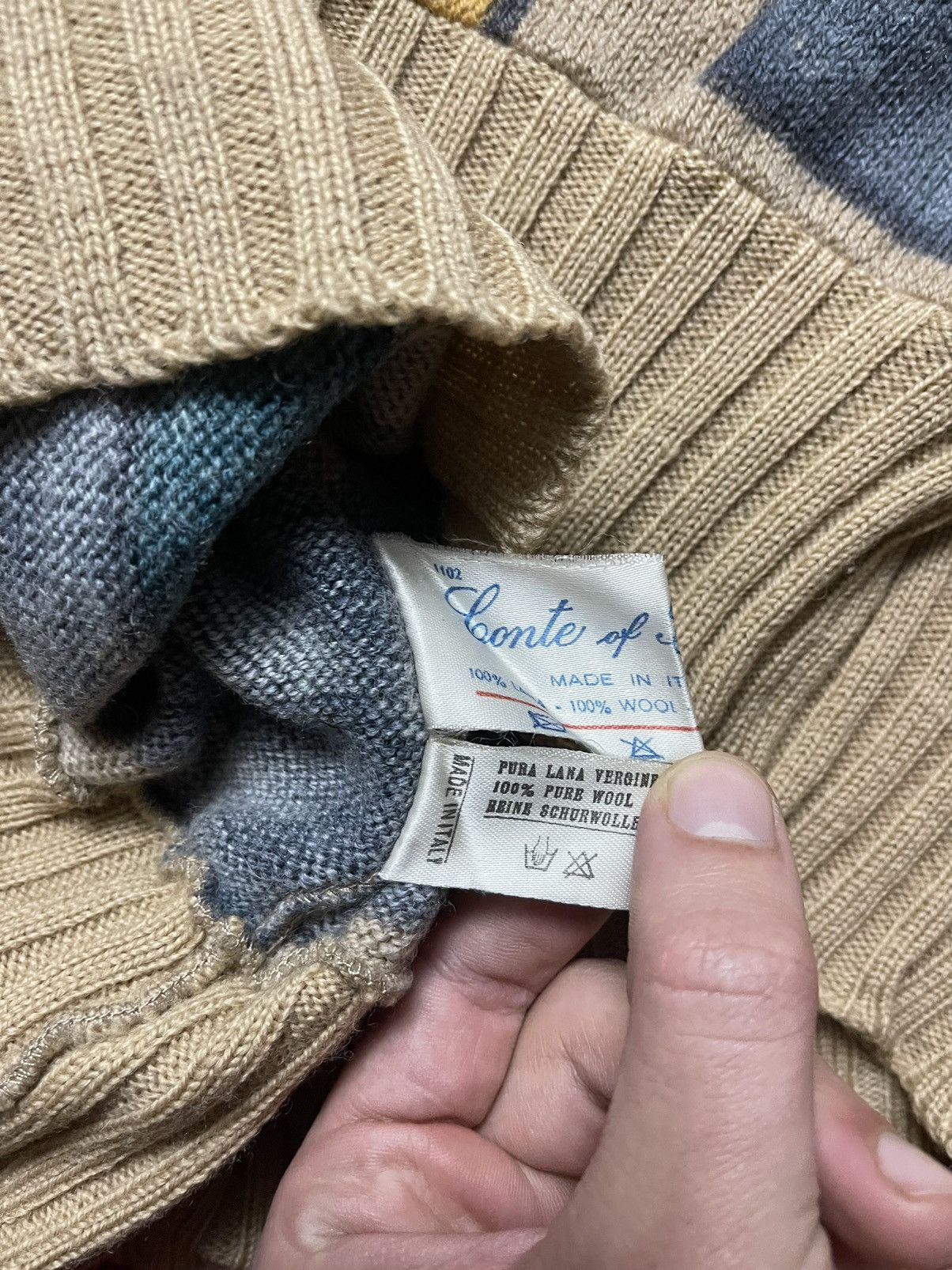 Conte of Florence × Vintage Conte of Florence vintage 1990s ultra rare sweater Size US S / EU 44-46 / 1 - 8 Thumbnail