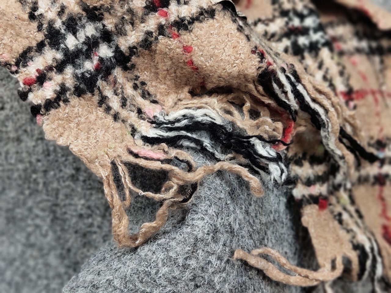 Burberry Burberry London Tan Multicolor Merino Blend Nova Check Scarf Size ONE SIZE - 15 Thumbnail