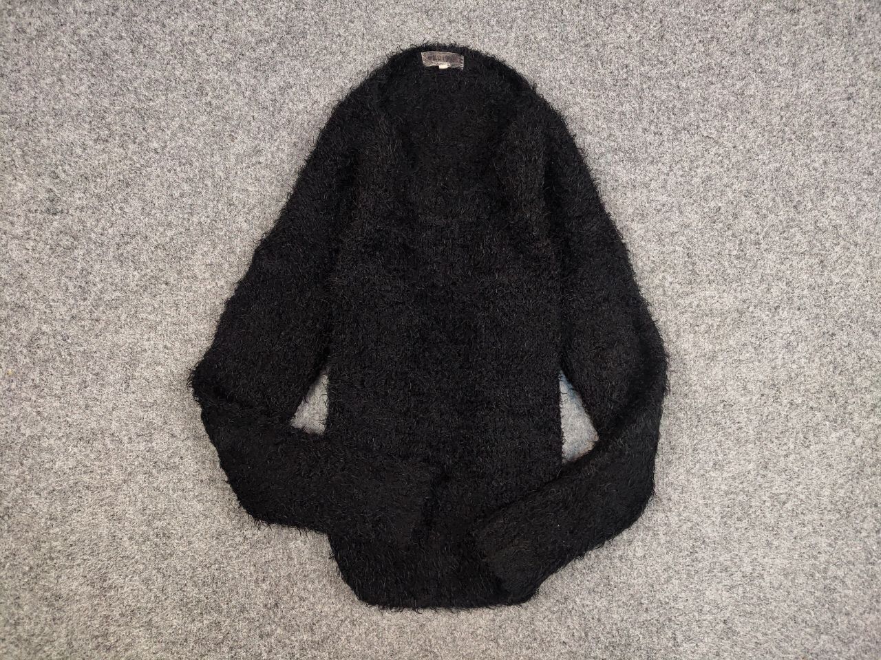 Japanese Brand Vintage 90's Japanese Black Mohair Style Fuzzy Sweater Size US S / EU 44-46 / 1 - 13 Thumbnail