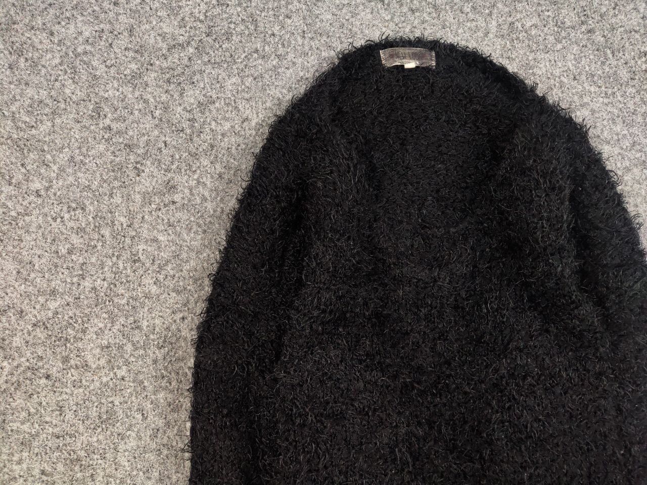 Japanese Brand Vintage 90's Japanese Black Mohair Style Fuzzy Sweater Size US S / EU 44-46 / 1 - 10 Thumbnail