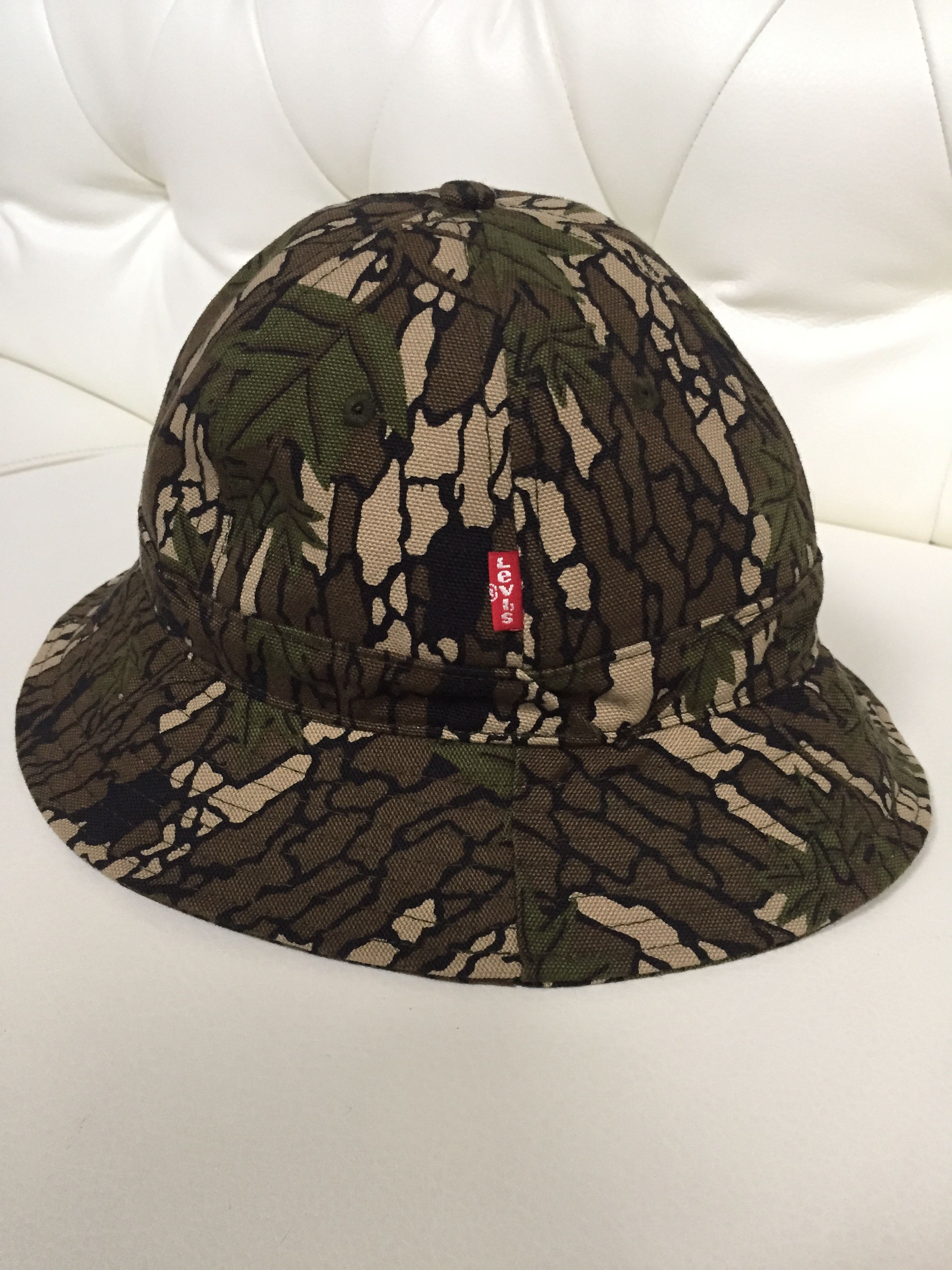 Levi's/Supreme - Camoflage Canvas Bell Hat - UG.SHAFT