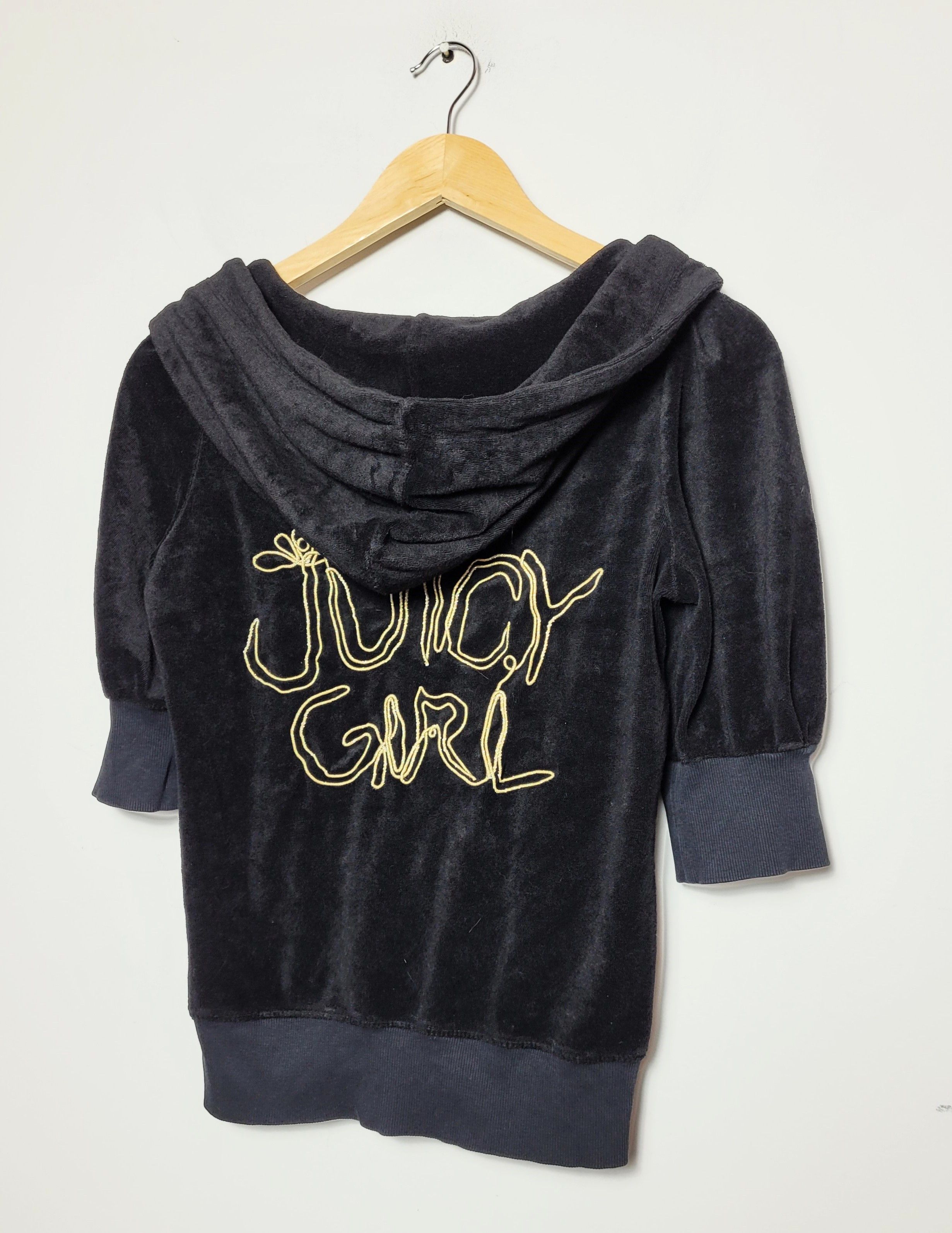 Juicy Couture × Vintage Juicy Couture Juicy Girl vintage velour hoodie Size M / US 6-8 / IT 42-44 - 1 Thumbnail