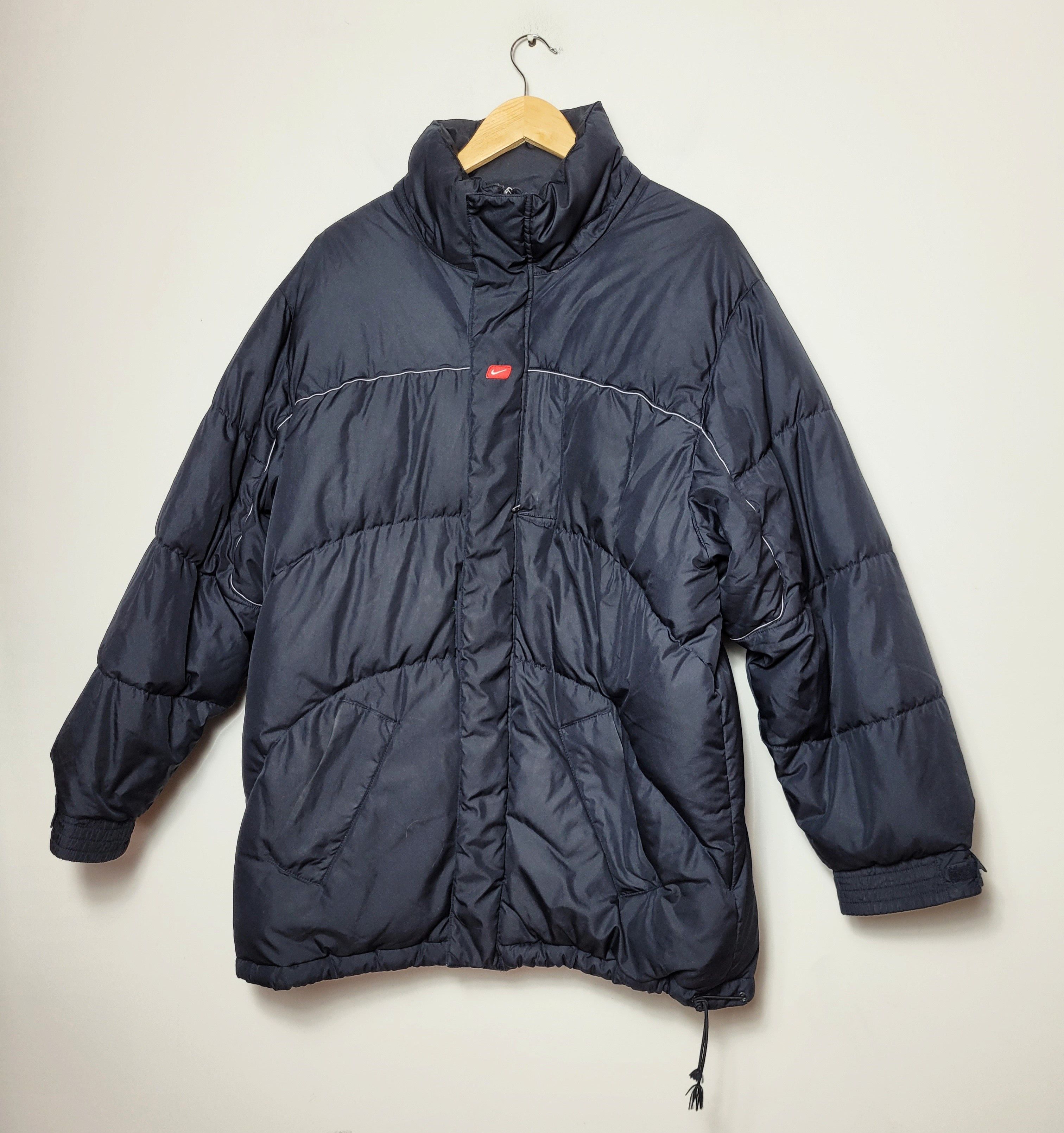 2000'S Nike Down Jacket, Men's Size L polyester navy blue type Vintage Second Hand
