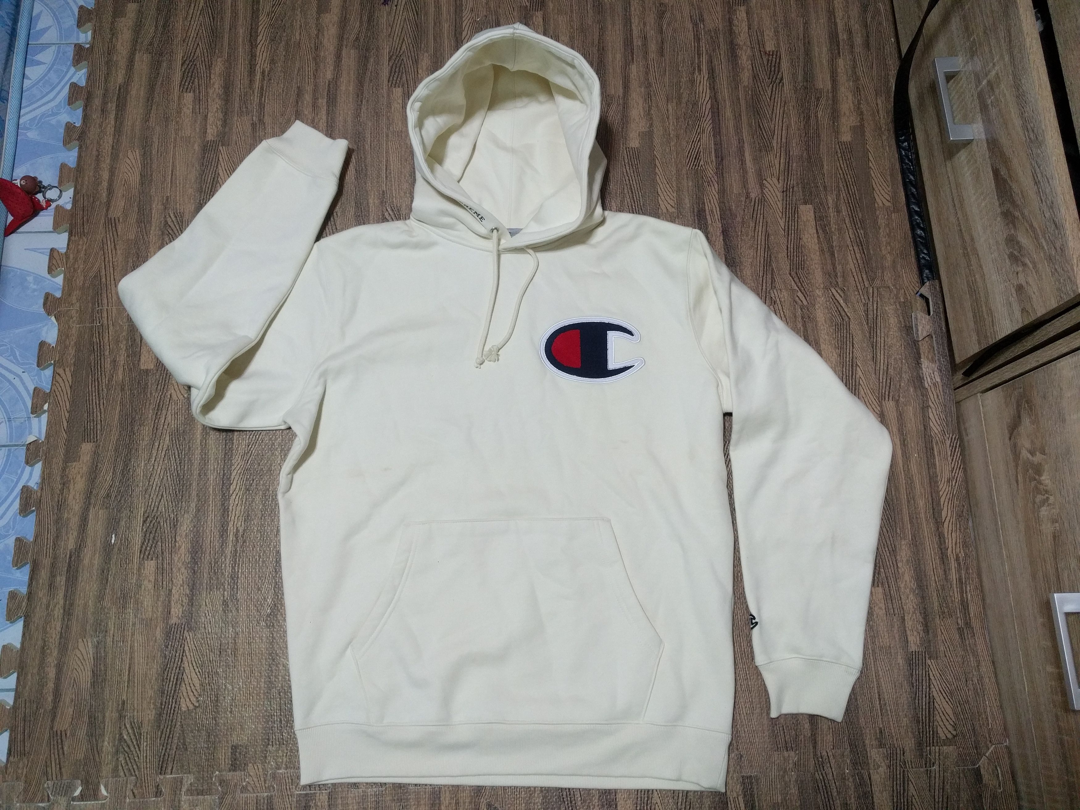 Supreme Supreme x champion hoodie white size large men Size US L / EU 52-54 / 3 - 1 Preview