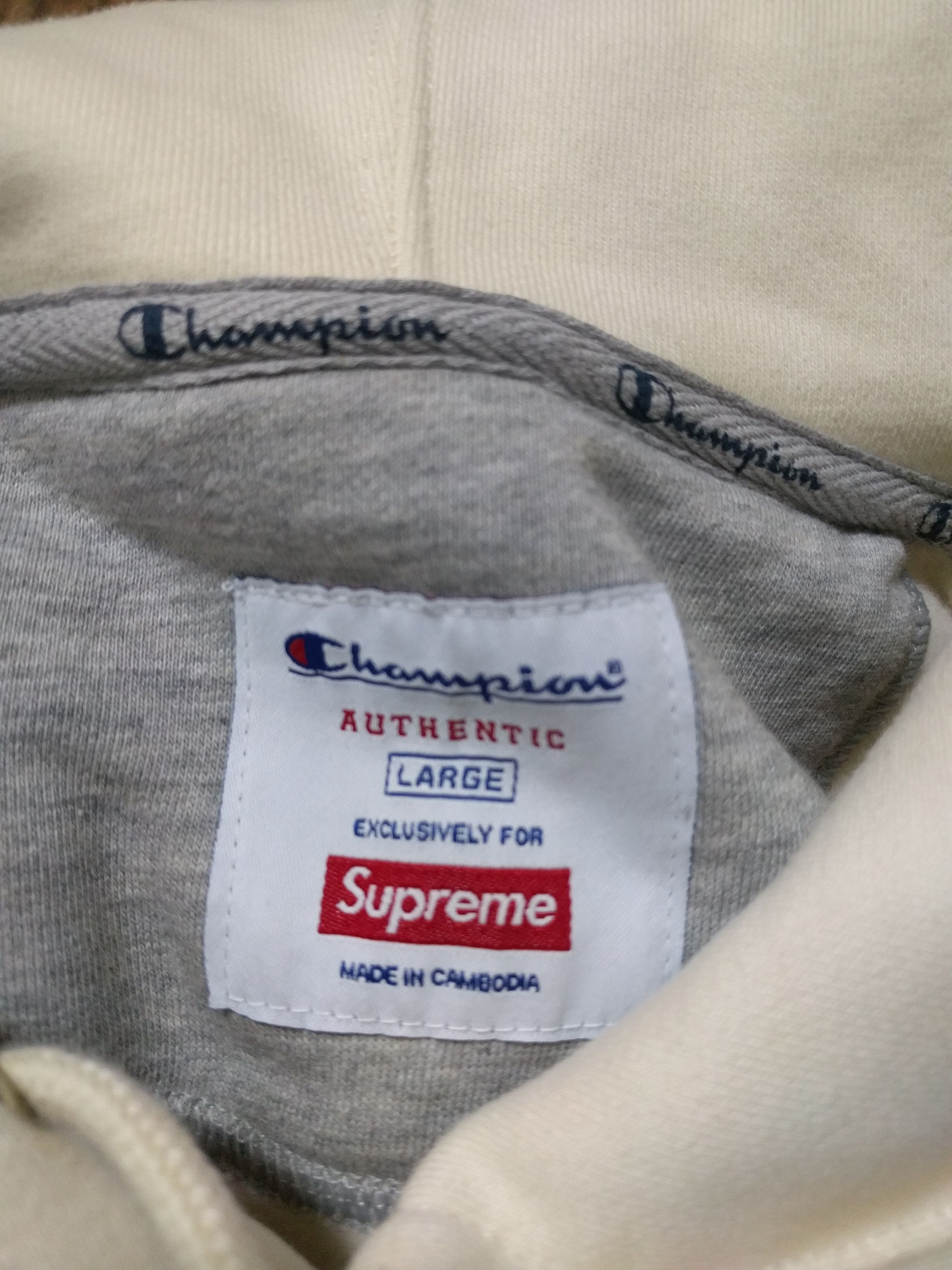 Supreme Supreme x champion hoodie white size large men Size US L / EU 52-54 / 3 - 5 Thumbnail