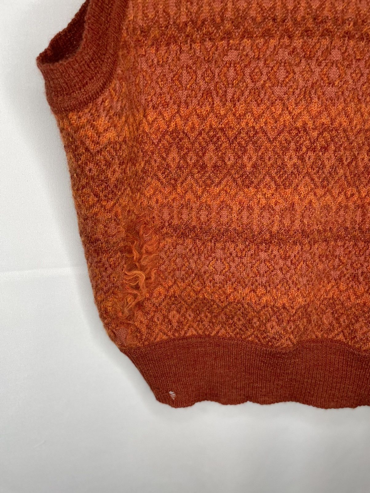 Maison Margiela Maison Margiela Fair Isle Distressed Sweater Vest Size L / US 10 / IT 46 - 5 Thumbnail