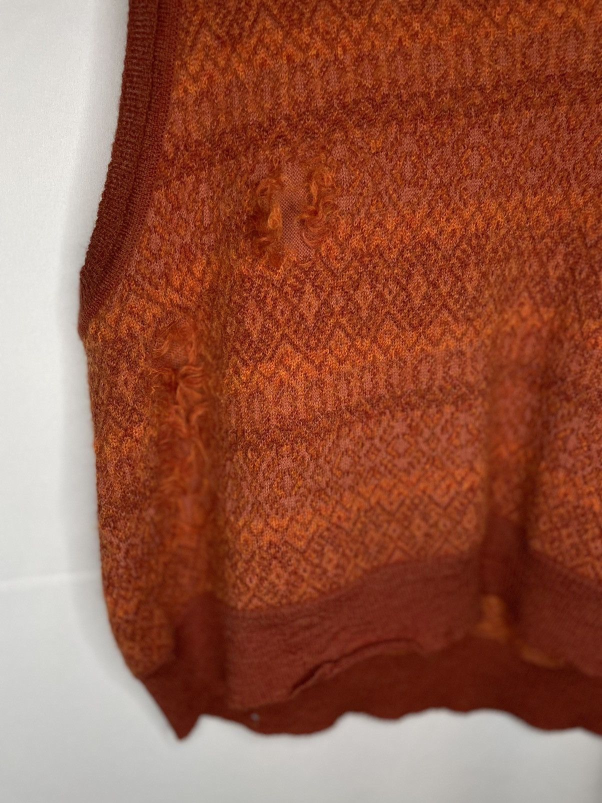 Maison Margiela Maison Margiela Fair Isle Distressed Sweater Vest Size L / US 10 / IT 46 - 4 Thumbnail