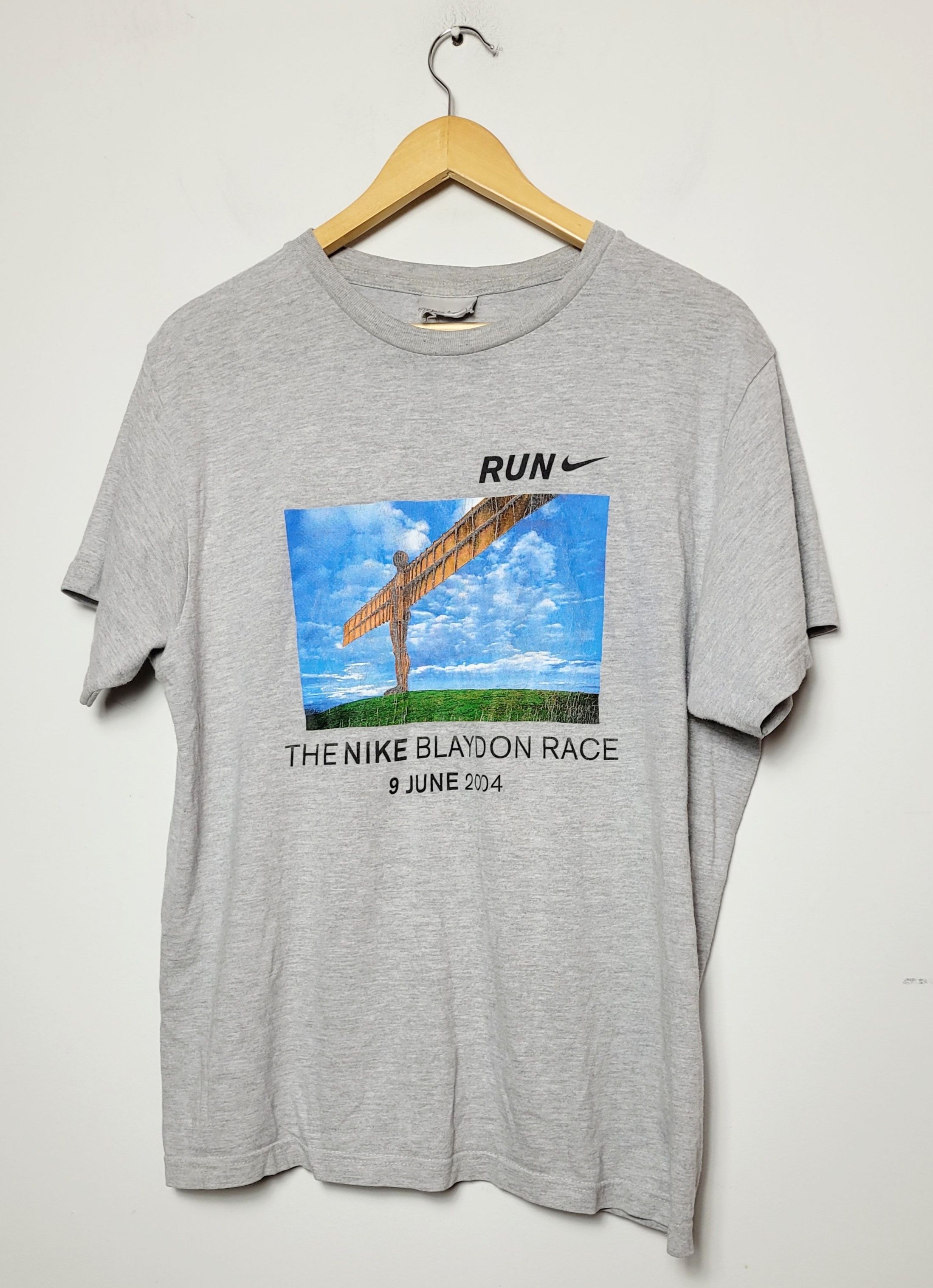 Nike Nike Blaydon Race 2004 vintage t-shirt Size US L / EU 52-54 / 3 - 1 Thumbnail