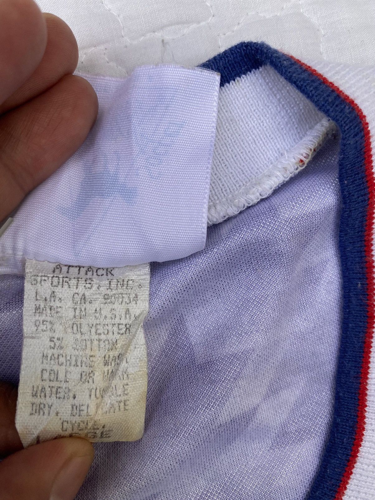 Vintage Vintage 80s Custom Manchester United Away Jersey Size US L / EU 52-54 / 3 - 9 Thumbnail