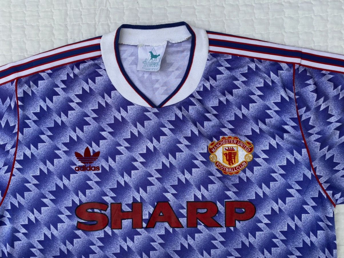Vintage Vintage 80s Custom Manchester United Away Jersey Size US L / EU 52-54 / 3 - 5 Thumbnail