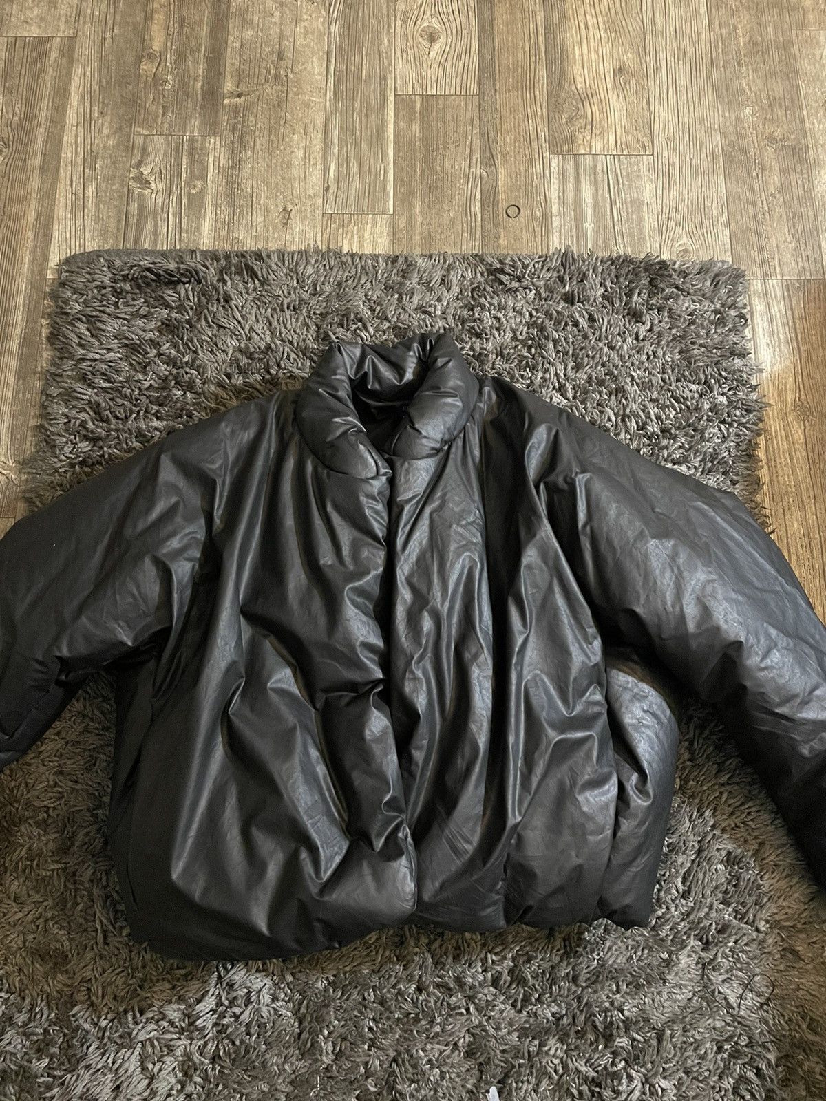 yeezy x gap round jacket black