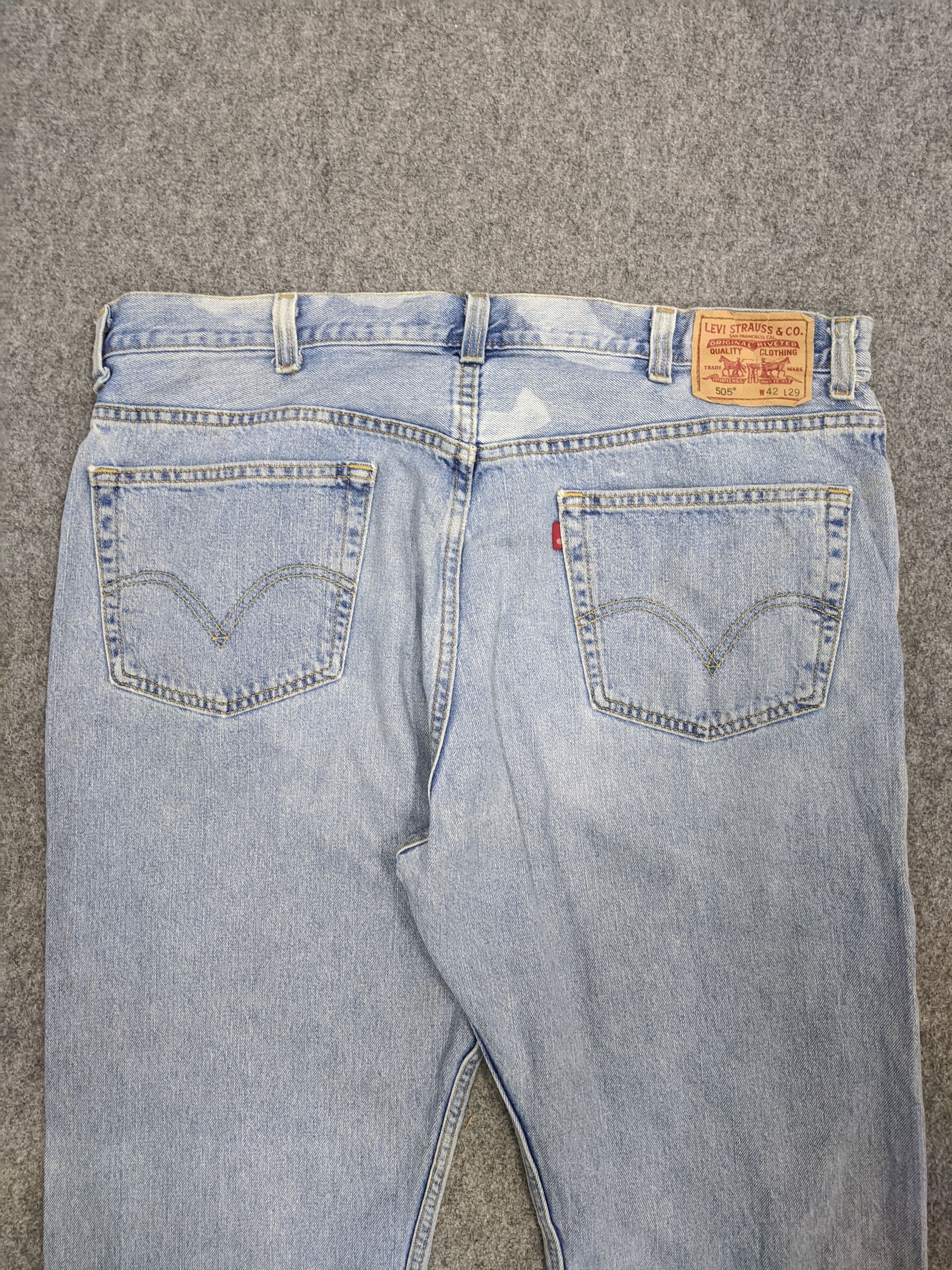 Levi's Vintage Levis 505 Light Wash Jeans DP0785 Size US 43 - 4 Thumbnail