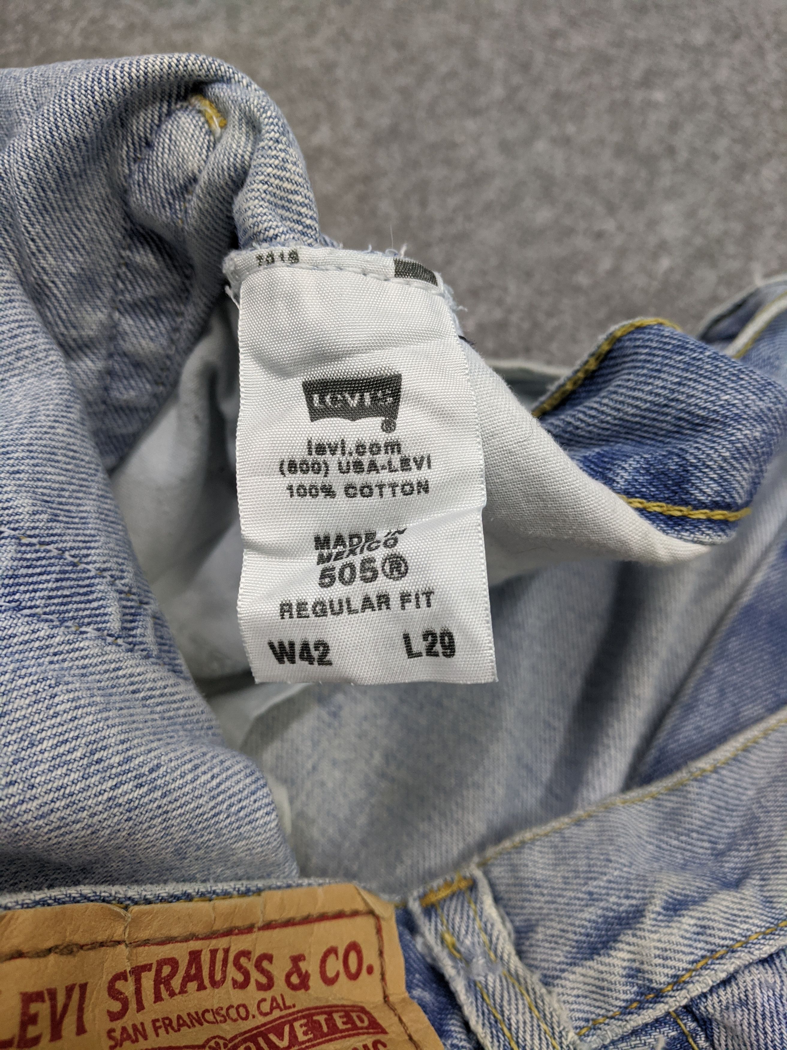 Levi's Vintage Levis 505 Light Wash Jeans DP0785 Size US 43 - 6 Thumbnail