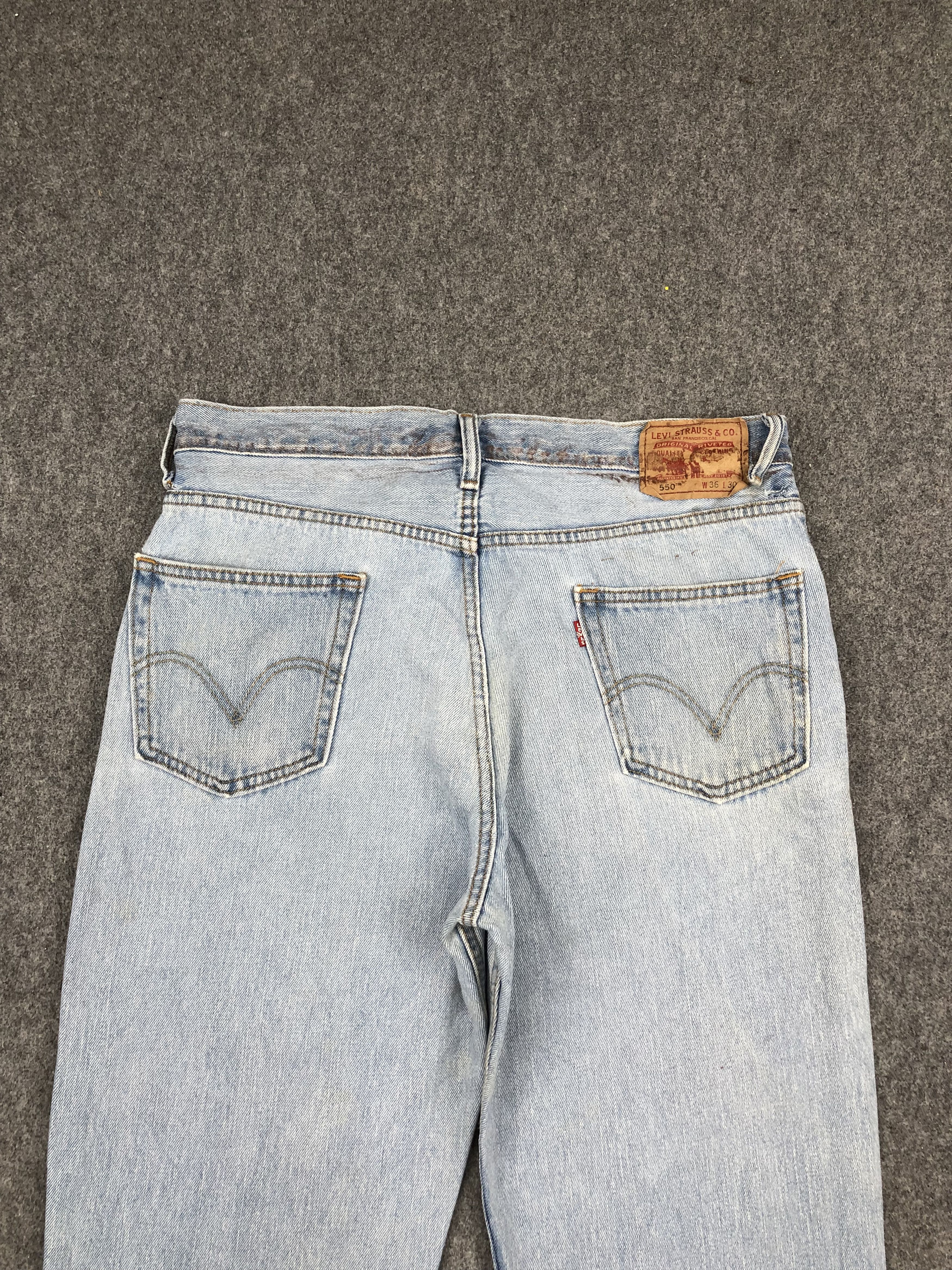 Levi's Vintage Levis 550 Light Wash Jeans DP1684 Size US 36 / EU 52 - 4 Thumbnail