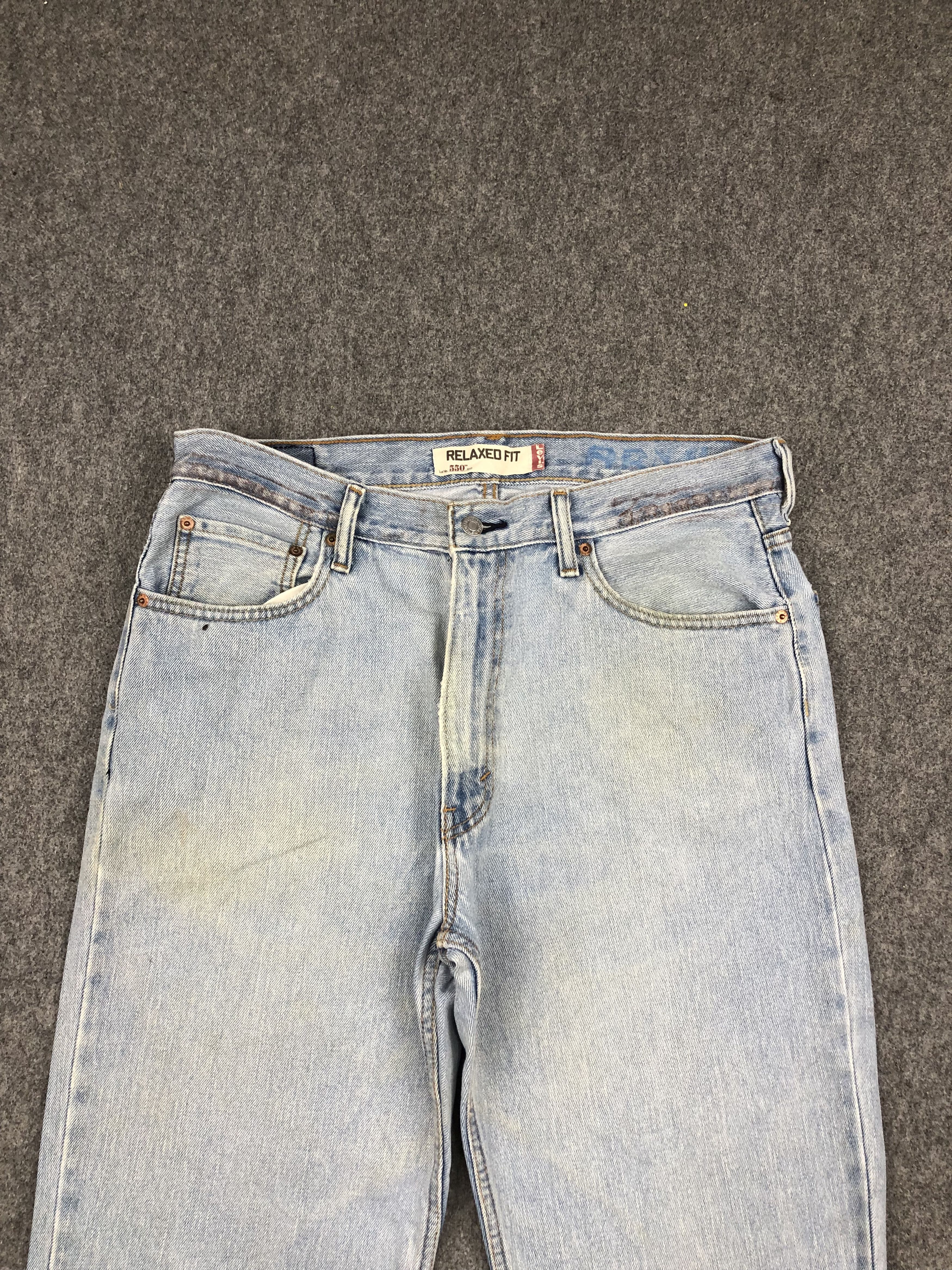 Levi's Vintage Levis 550 Light Wash Jeans DP1684 Size US 36 / EU 52 - 2 Thumbnail