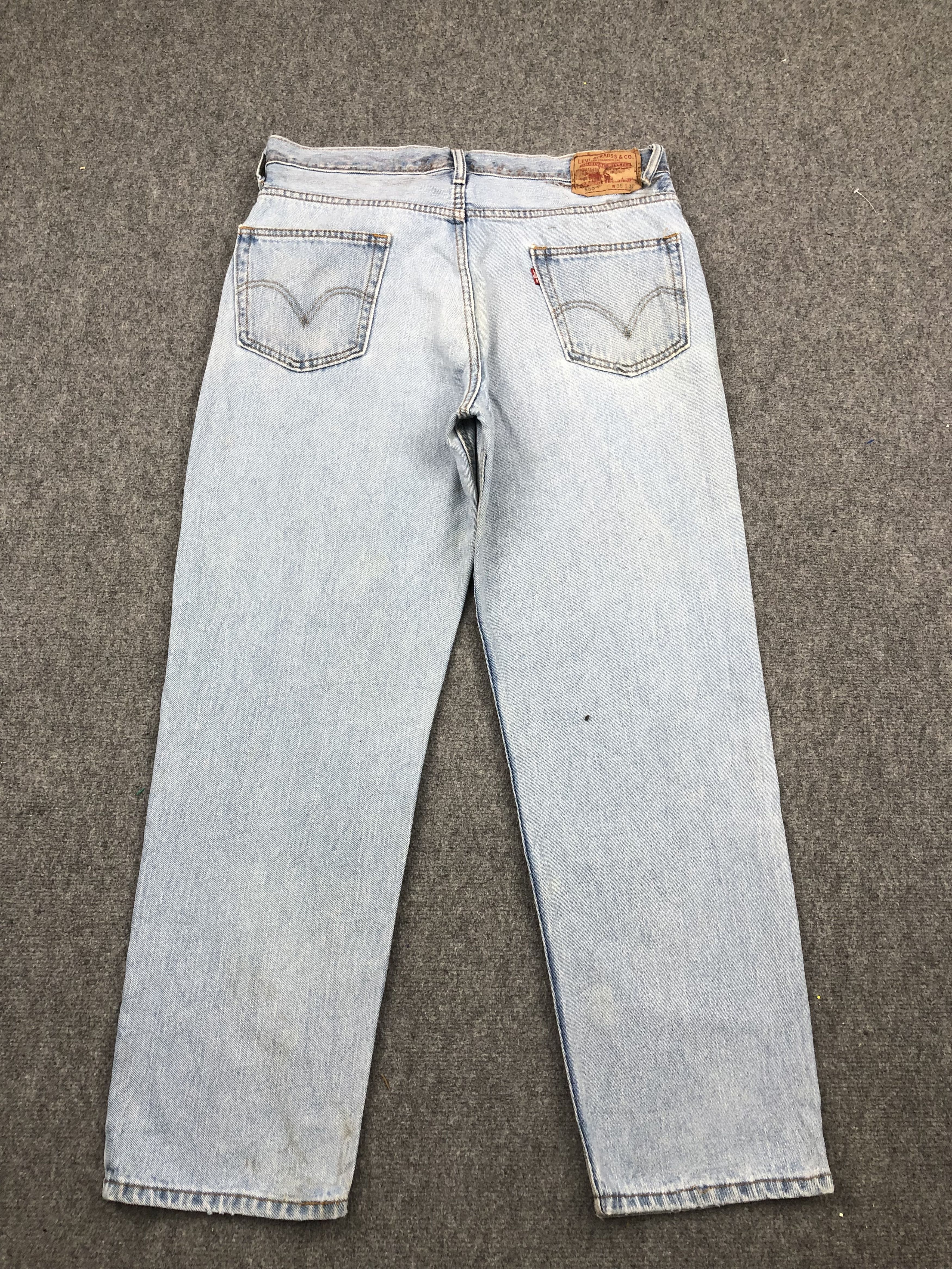 Levi's Vintage Levis 550 Light Wash Jeans DP1684 Size US 36 / EU 52 - 3 Thumbnail