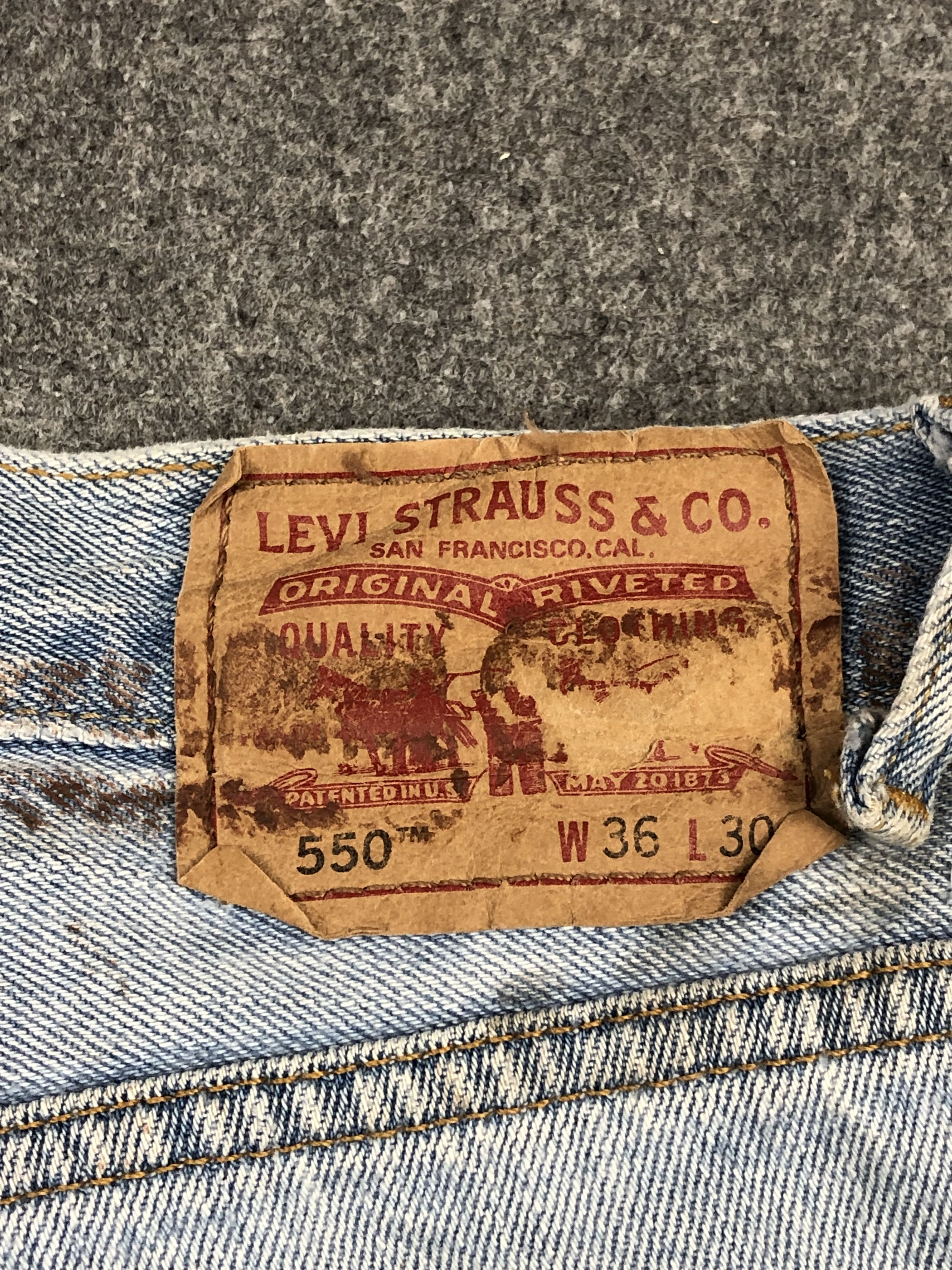 Levi's Vintage Levis 550 Light Wash Jeans DP1684 Size US 36 / EU 52 - 5 Thumbnail