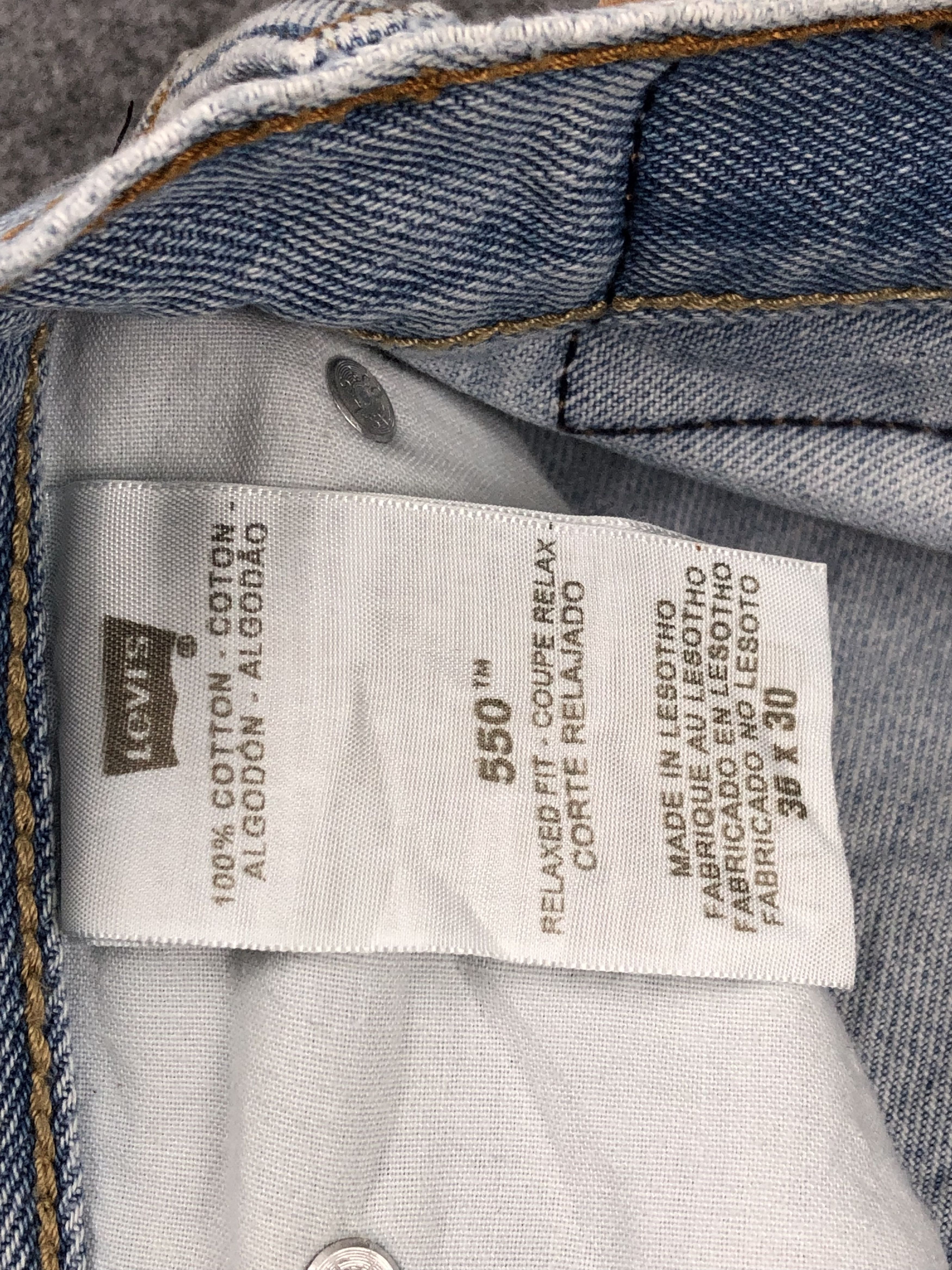 Levi's Vintage Levis 550 Light Wash Jeans DP1684 Size US 36 / EU 52 - 11 Thumbnail