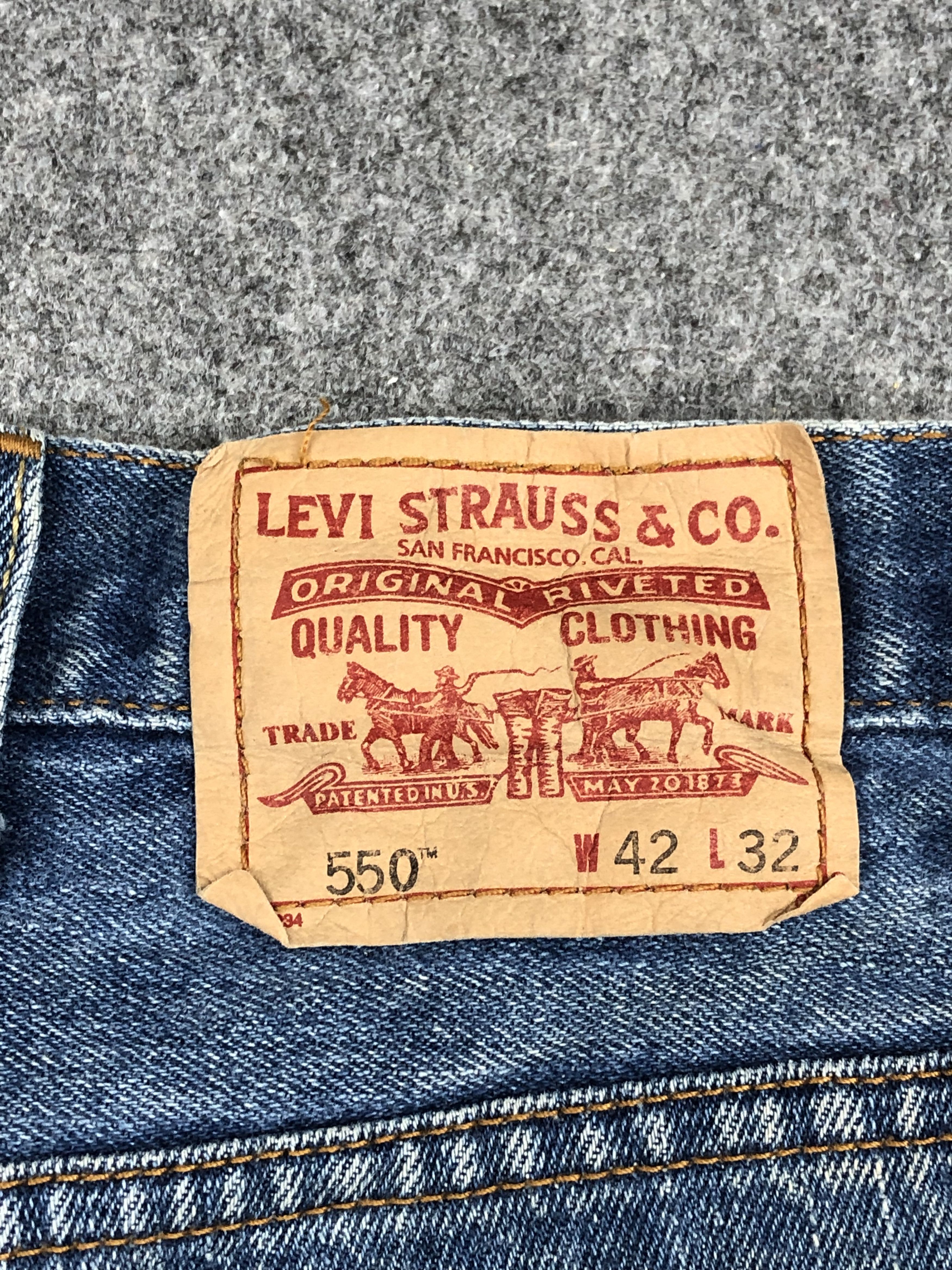 Levi's Vintage Levis 550 Denim DP1687 Size US 41 - 17 Thumbnail