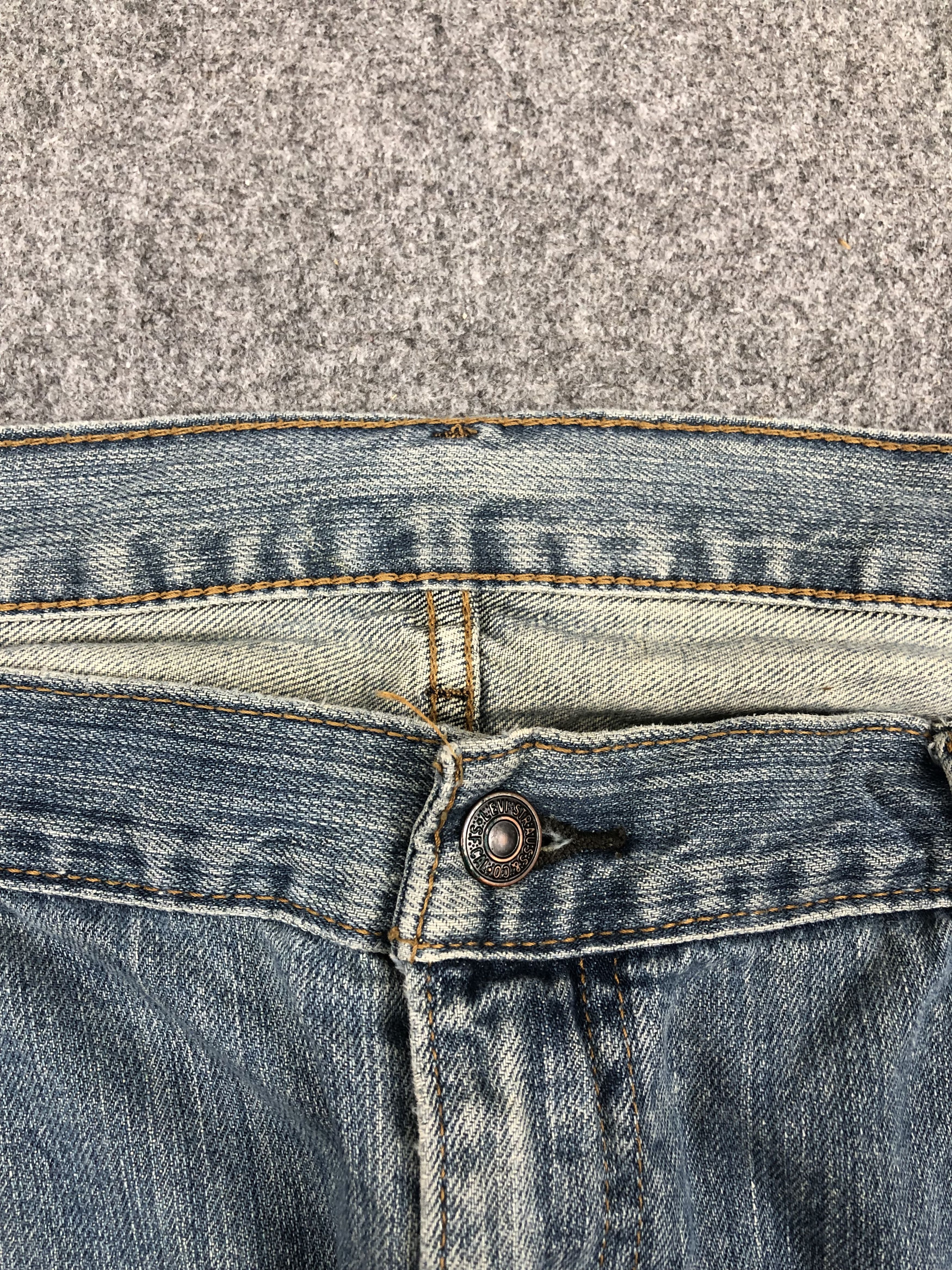 Levi's Vintage Levis 559 Faded Blue Jeans DP1688 Size US 44 / EU 60 - 11 Thumbnail