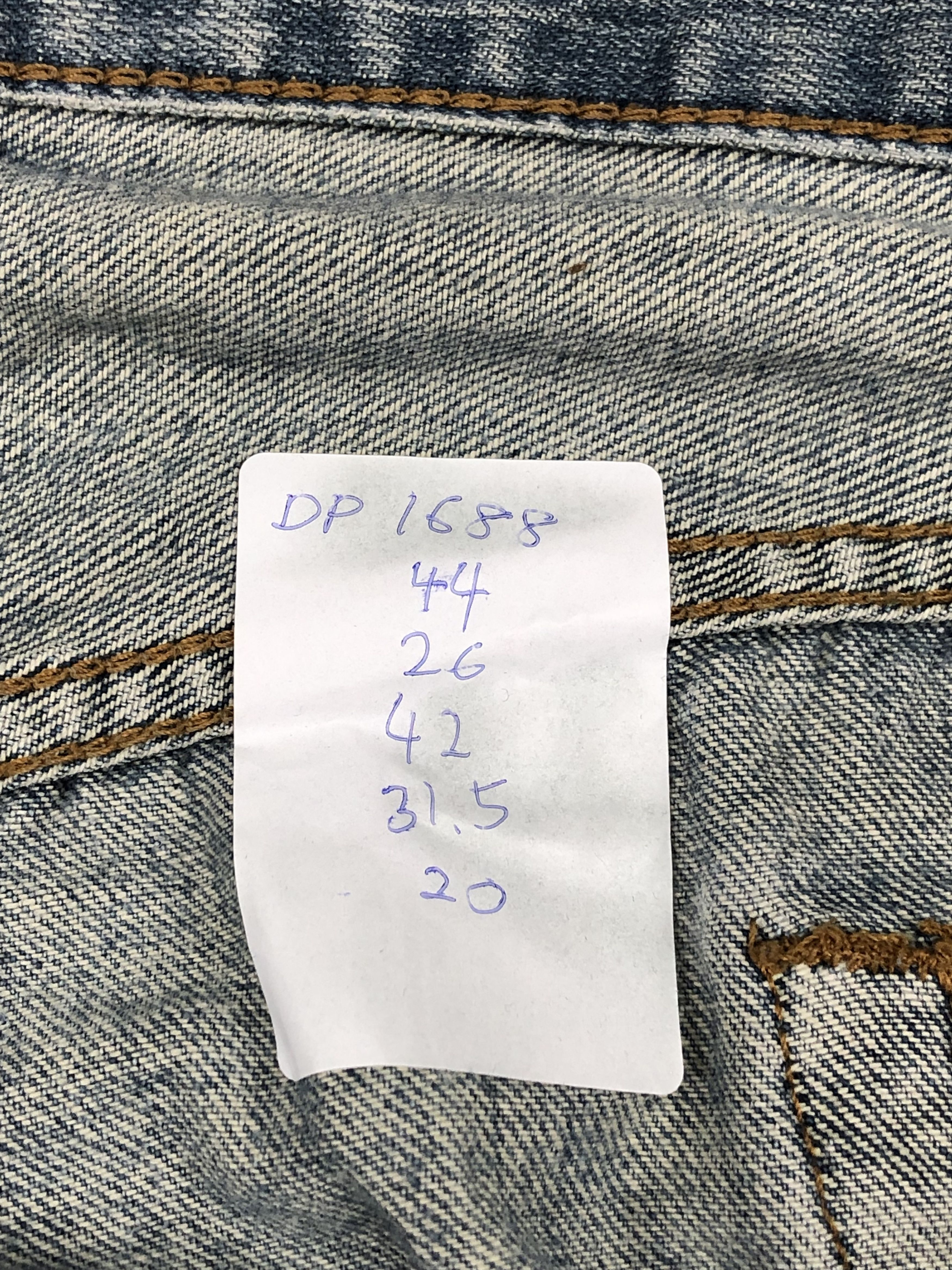 Levi's Vintage Levis 559 Faded Blue Jeans DP1688 Size US 44 / EU 60 - 14 Thumbnail