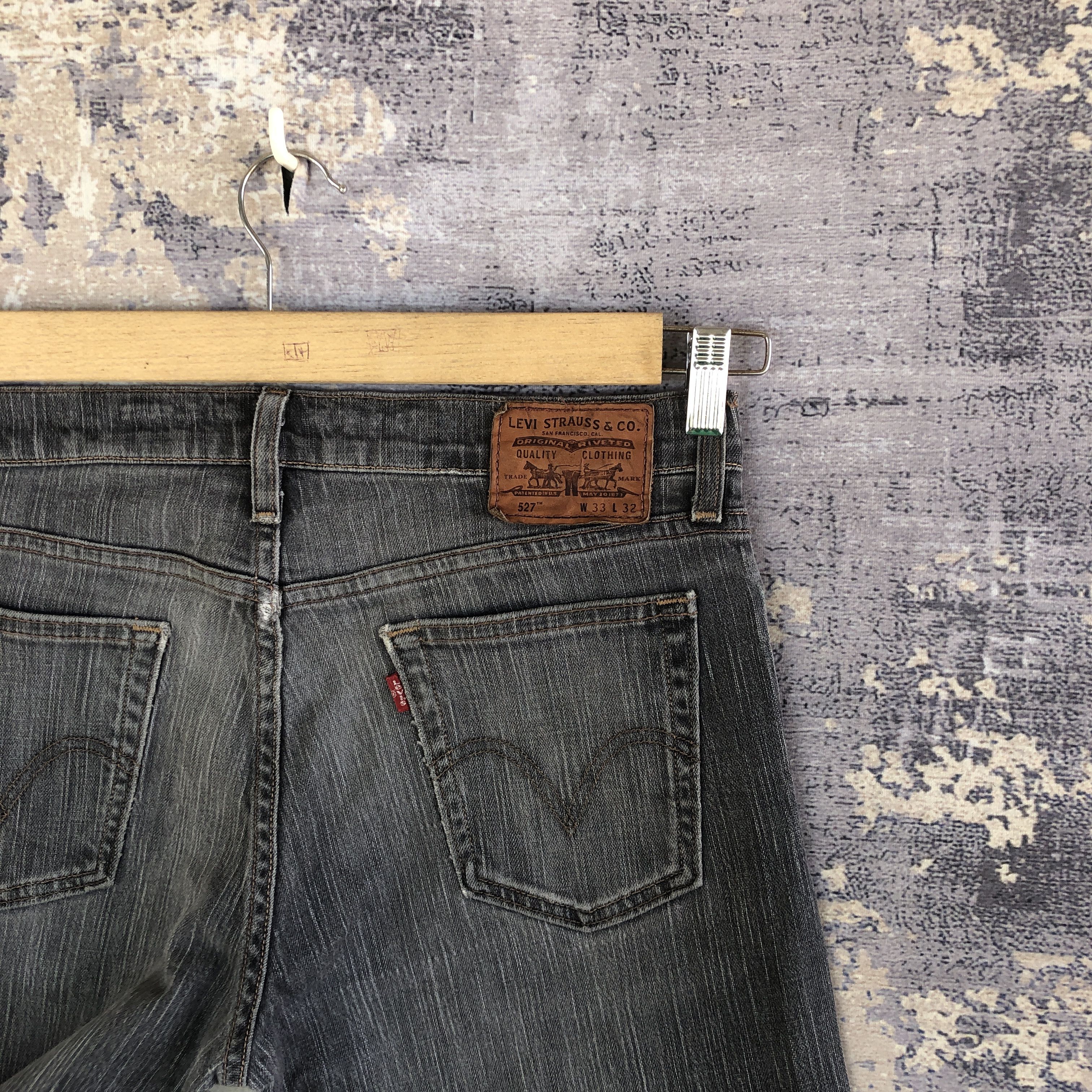 Levi's Vintage Levis Bell Bottom Jeans Levi's Faded Black Denim Size US 32 / EU 48 - 7 Thumbnail
