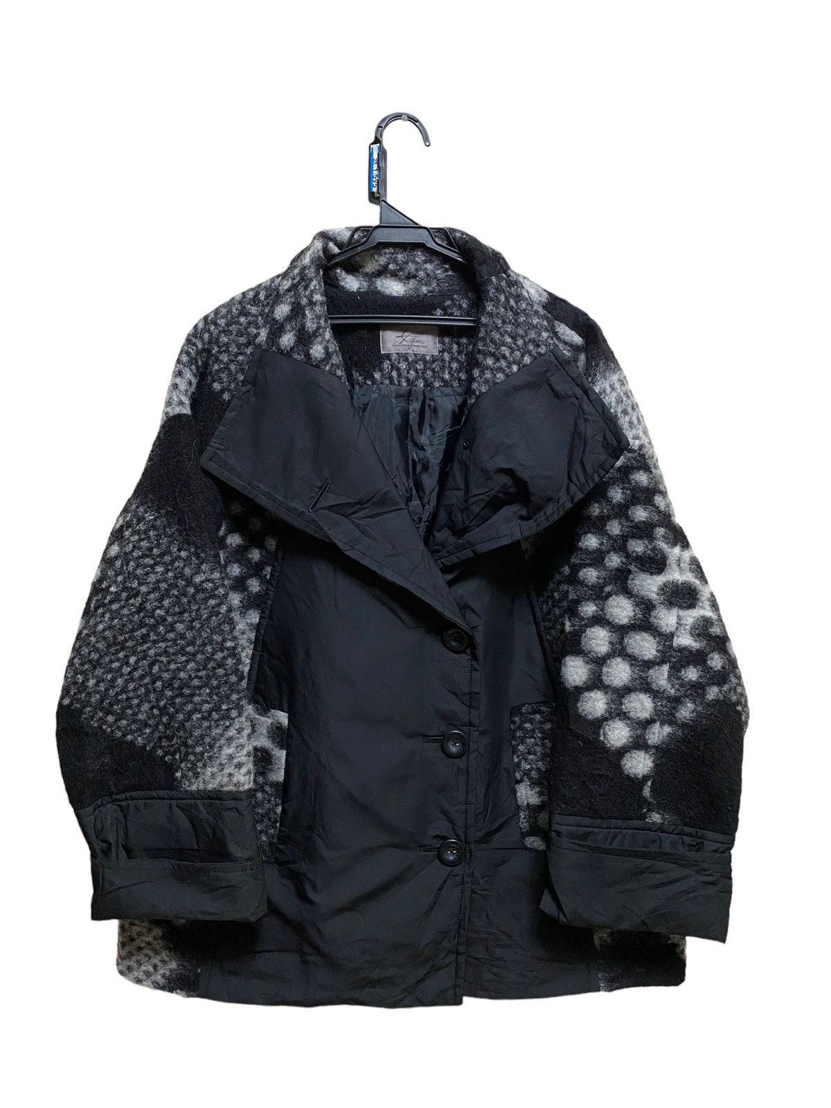 Japanese Brand 🔥SALE🔥WOOL FABRIC JACKET MADE IN JAPAN Size L / US 10 / IT 46 - 1 Thumbnail